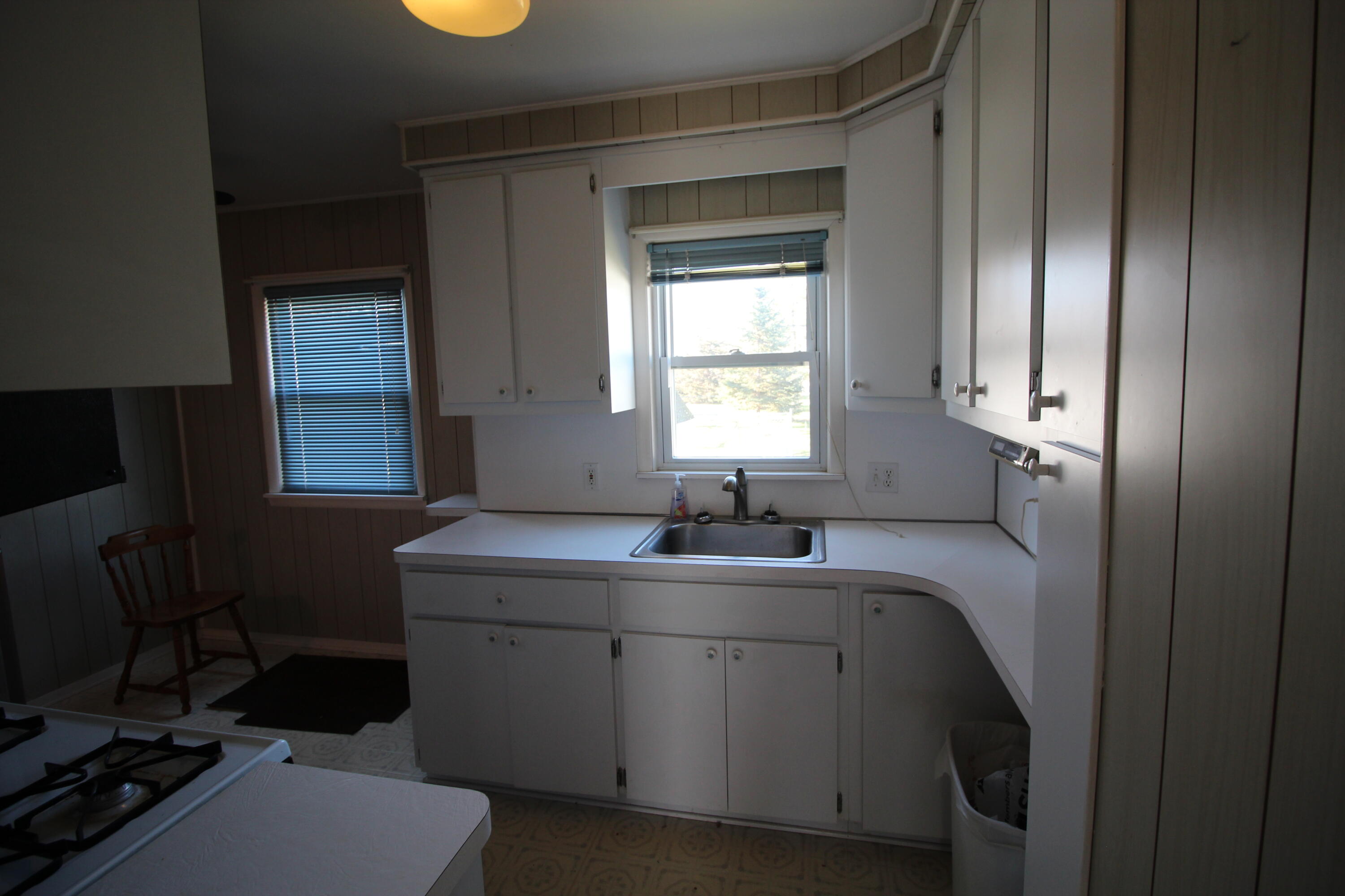 14383 Mercedes Property Photo 17