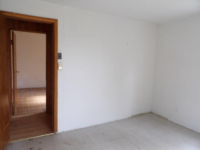 34637 76th Street Property Photo 11