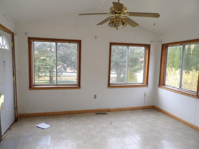 34637 76th Street Property Photo 17