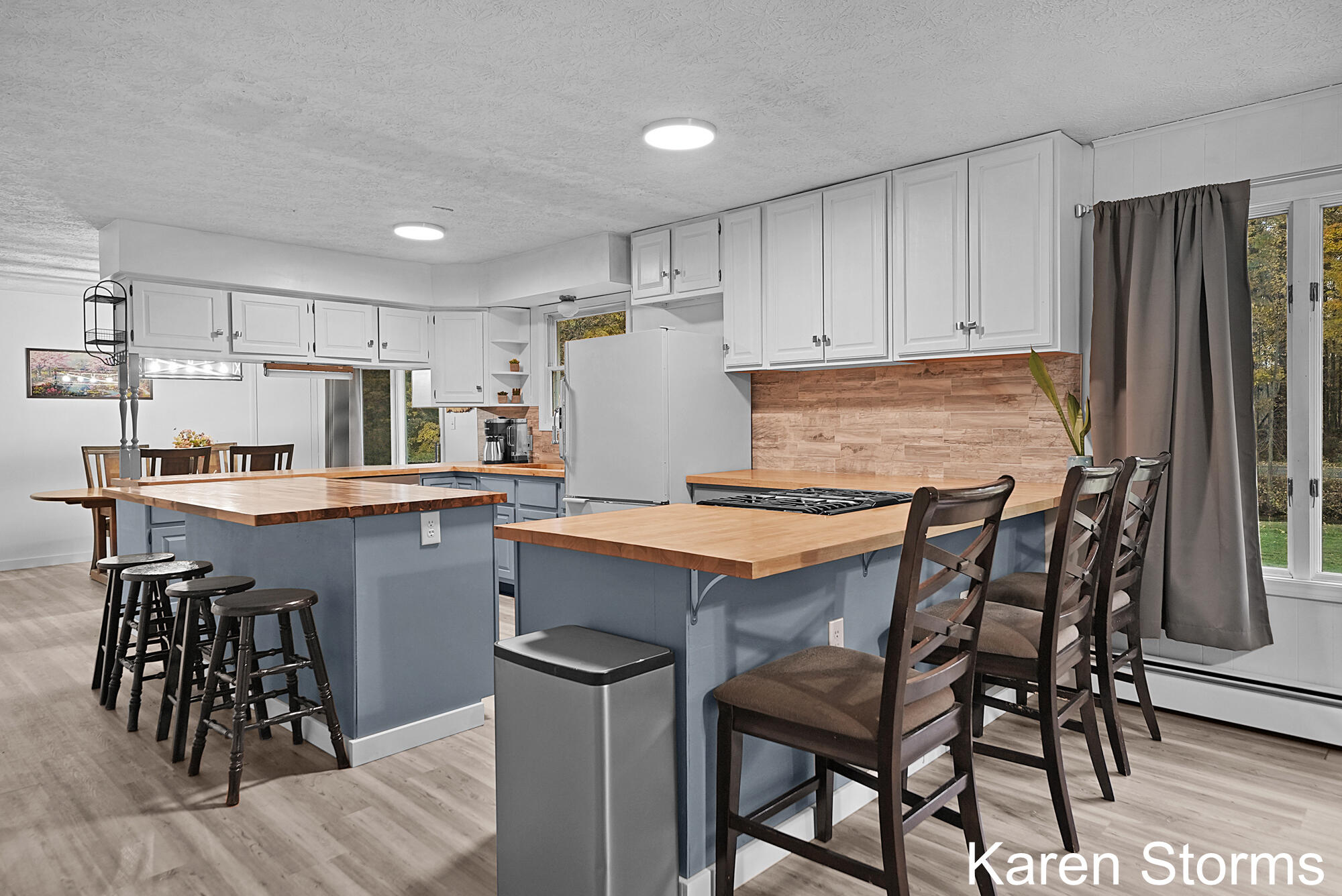 11645 Water Street Property Photo 13