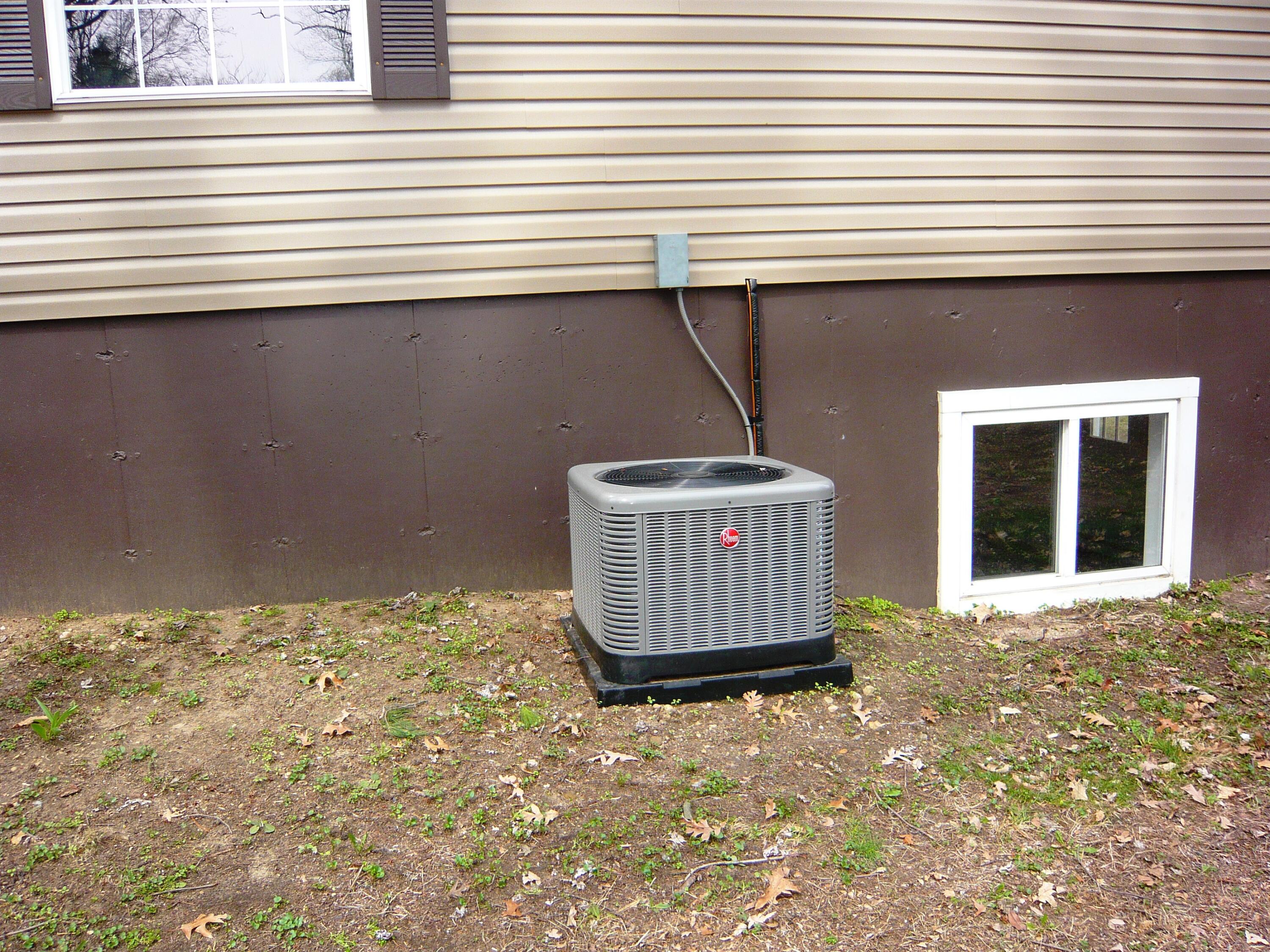 273 Raymond Drive Property Photo 4