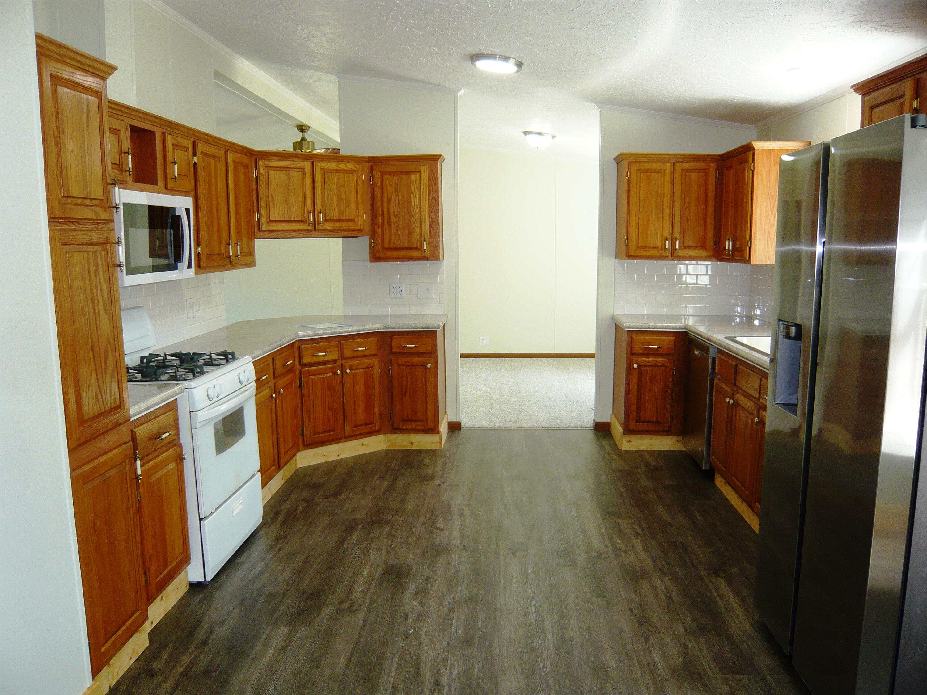 273 Raymond Drive Property Photo 9