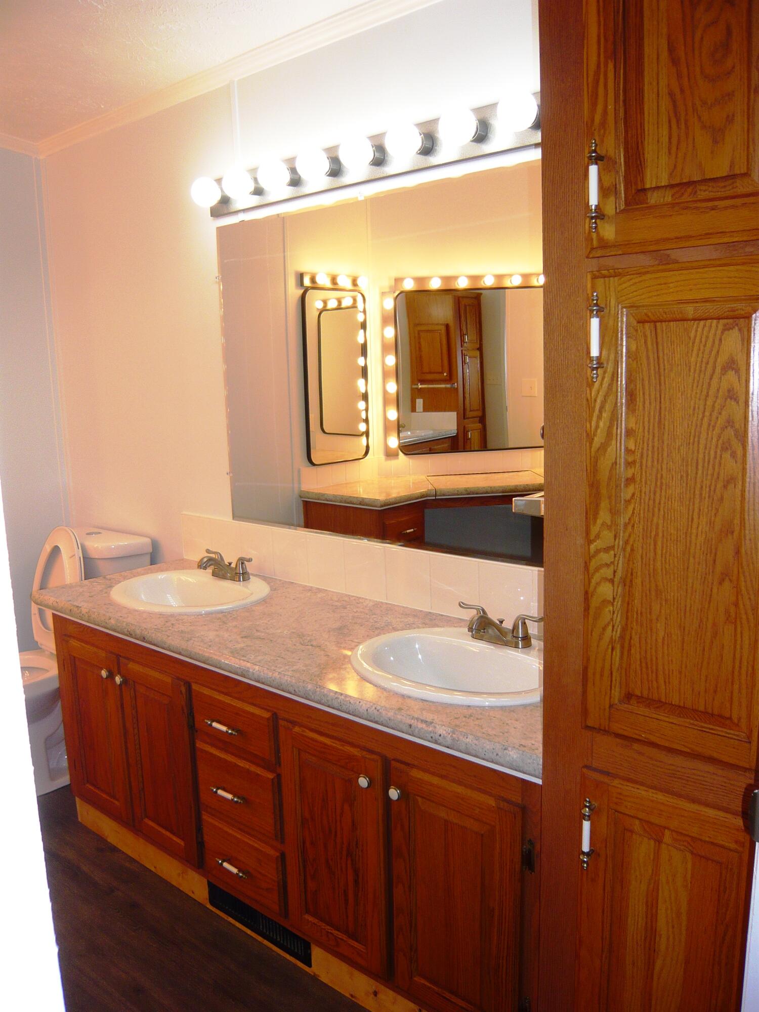 273 Raymond Drive Property Photo 24