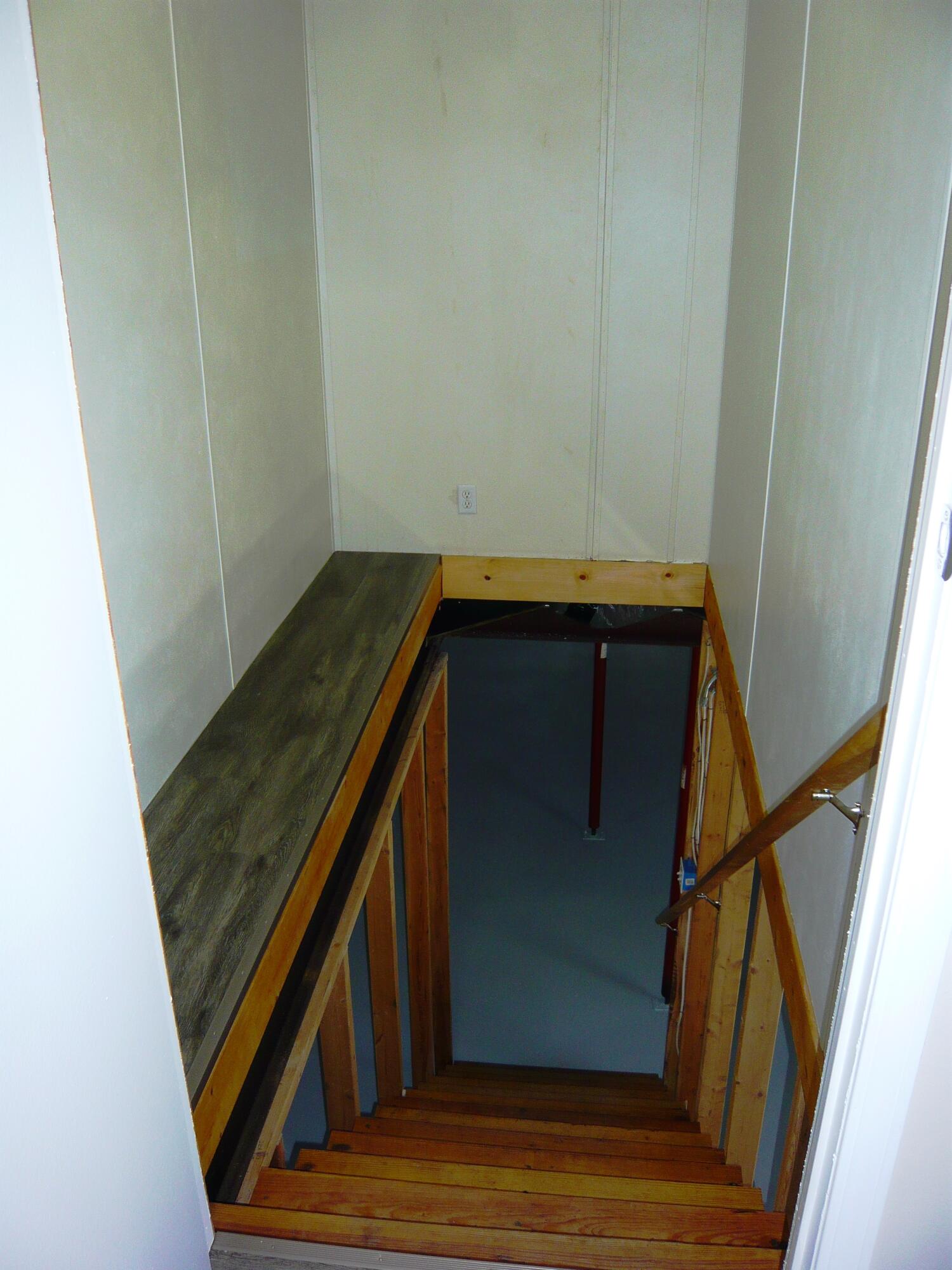 273 Raymond Drive Property Photo 40