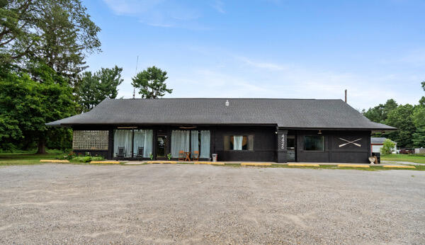 4426 E Berry Road Property Photo 1