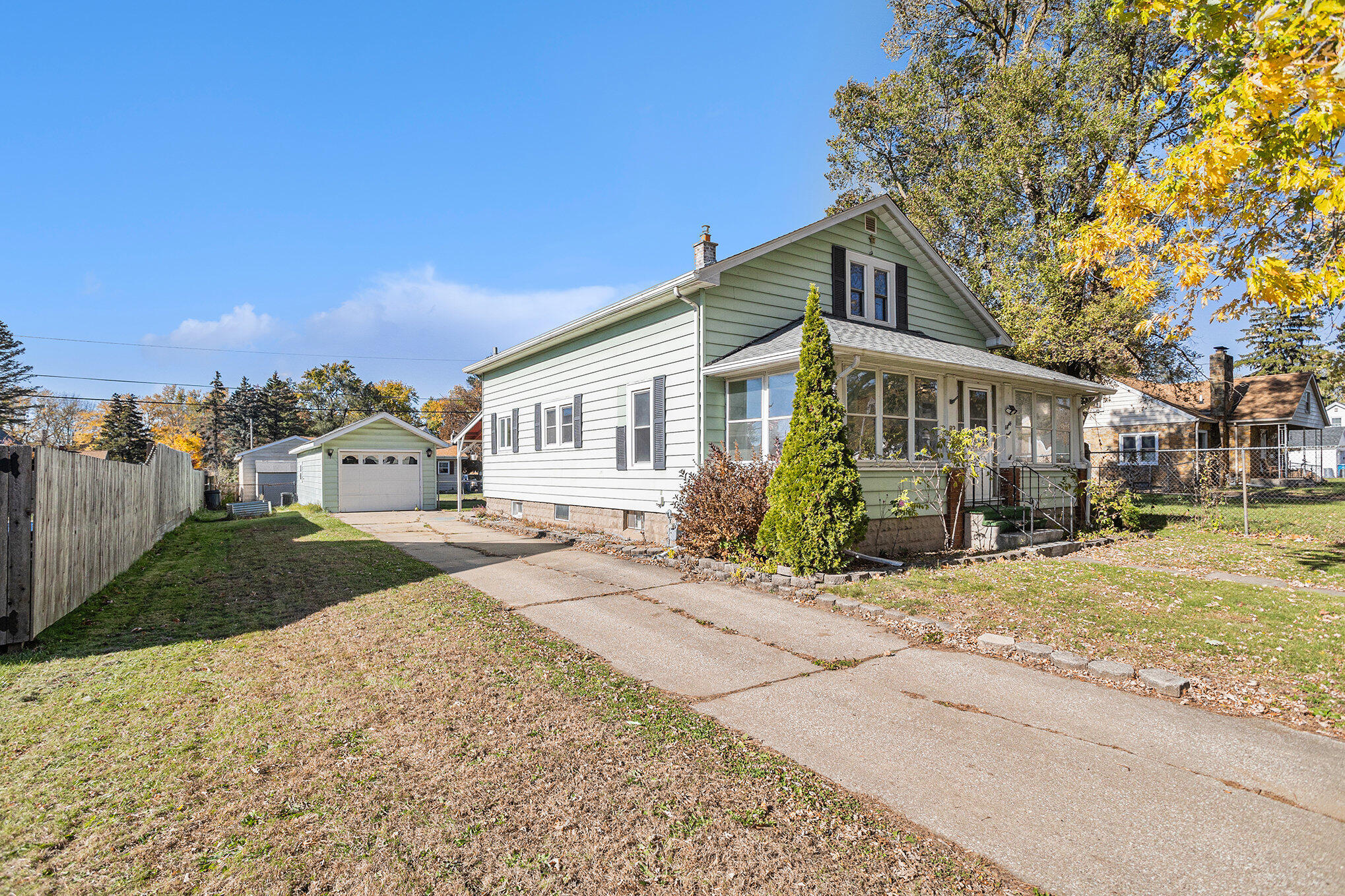 83 N Lavista Boulevard Property Photo 2