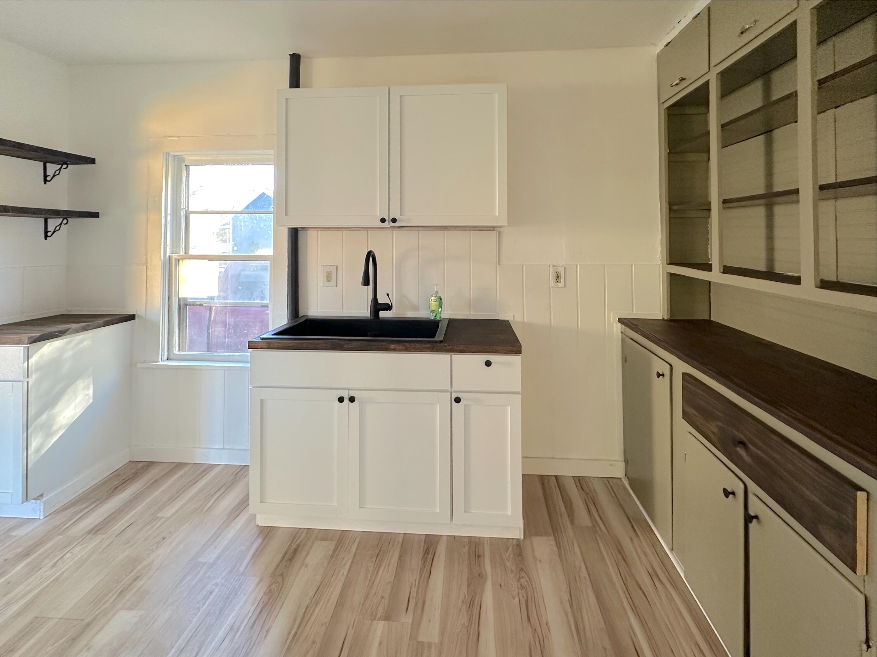 653 Orchard Avenue, 5 Property Photo 6