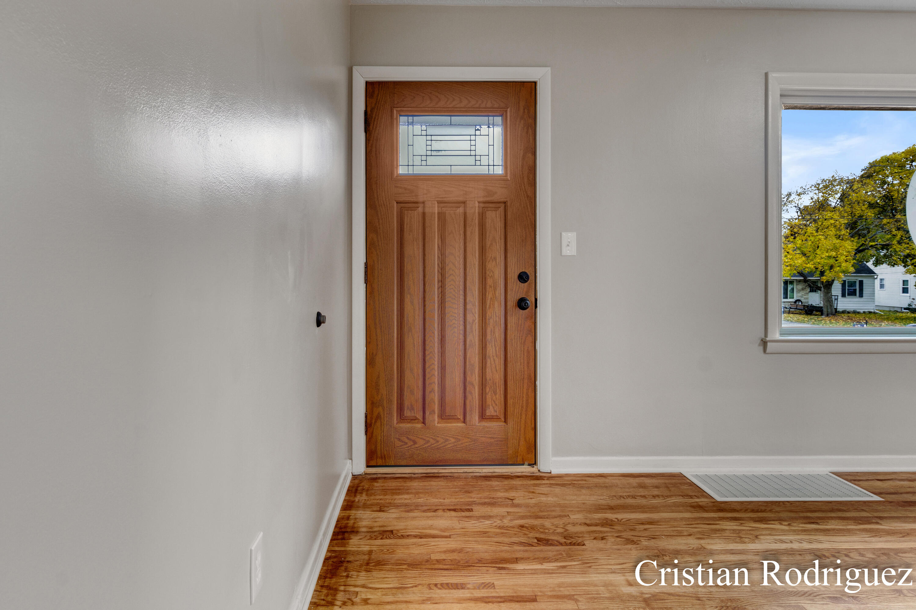 711 Fairfield Avenue Nw Property Photo 5