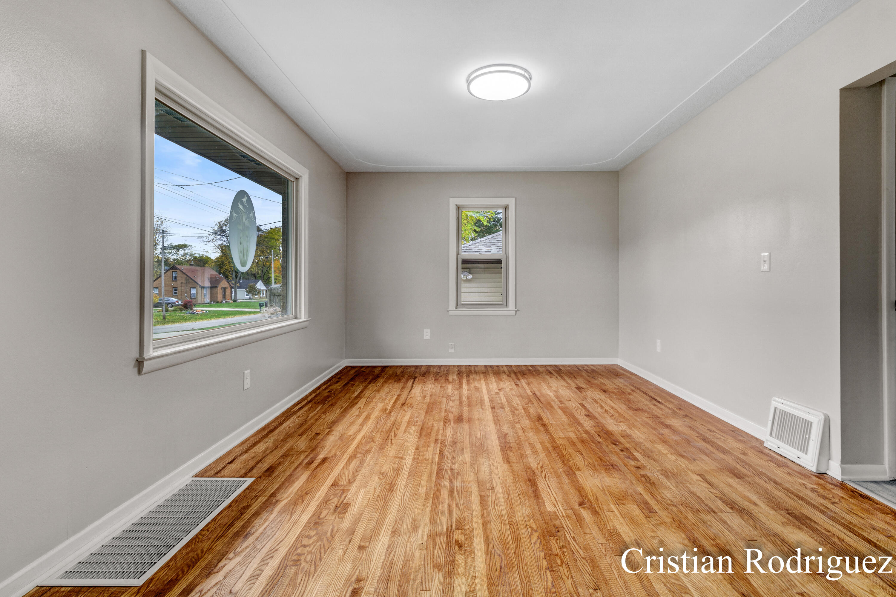 711 Fairfield Avenue Nw Property Photo 6