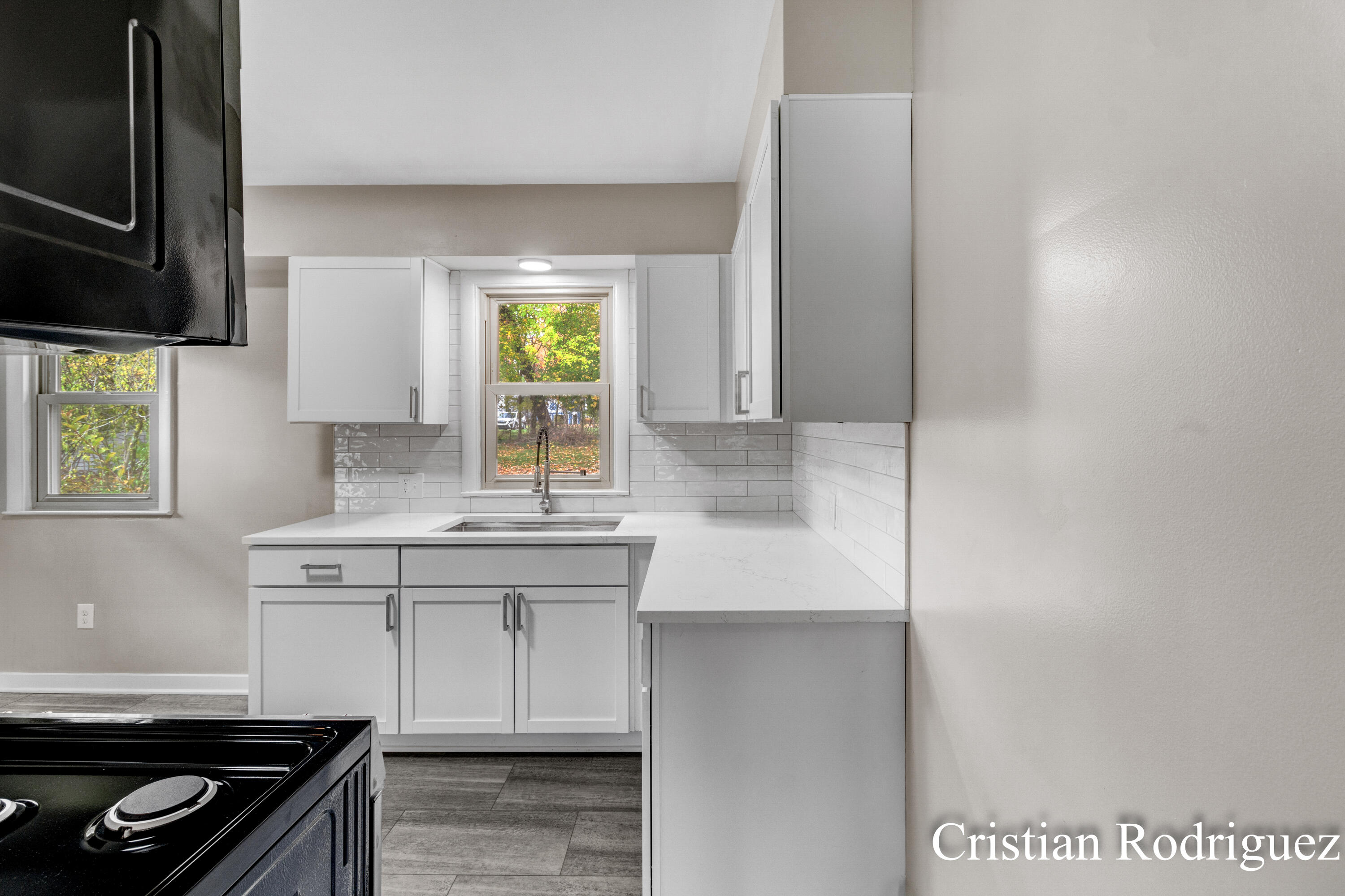 711 Fairfield Avenue Nw Property Photo 8