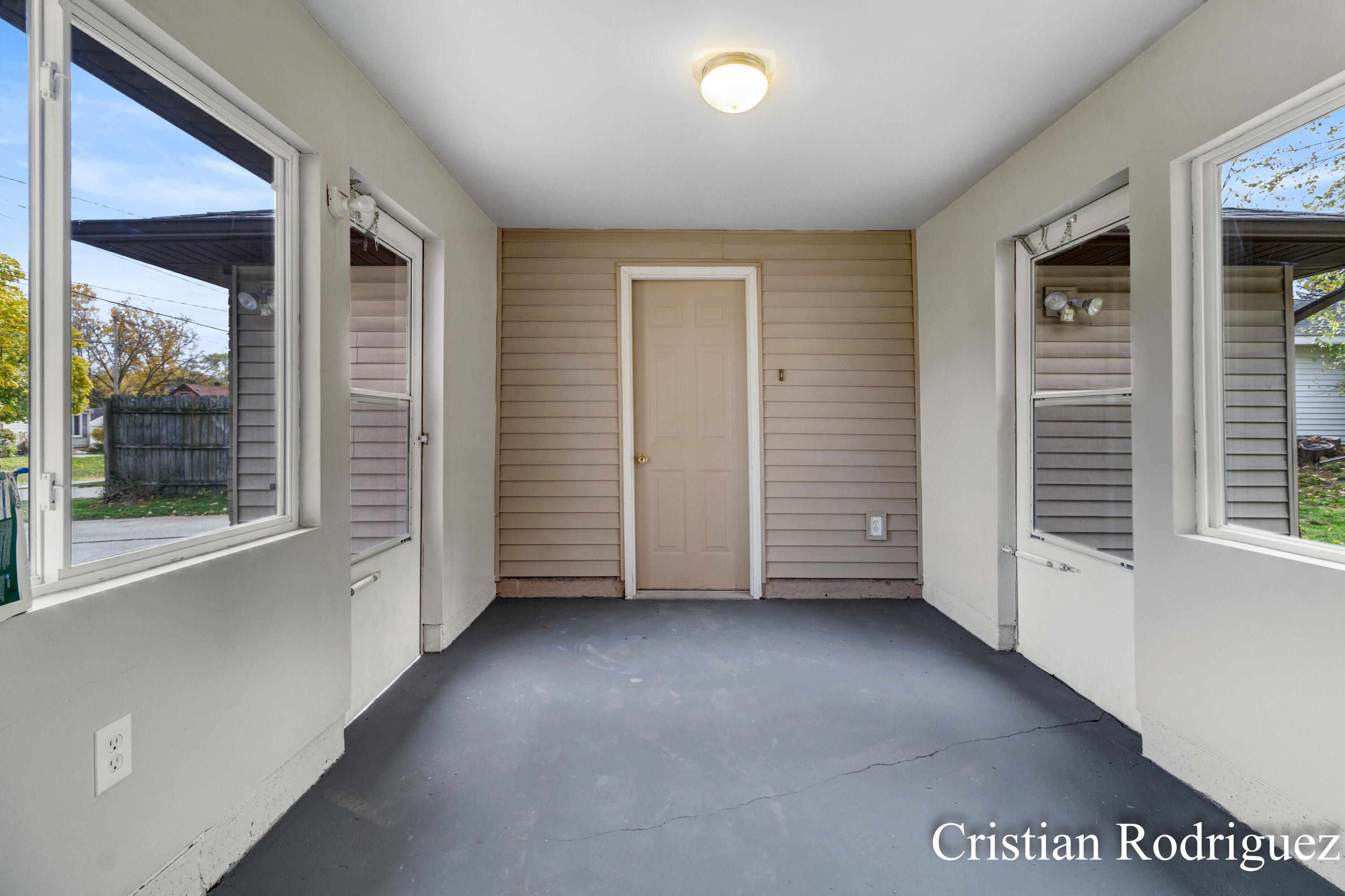 711 Fairfield Avenue Nw Property Photo 24