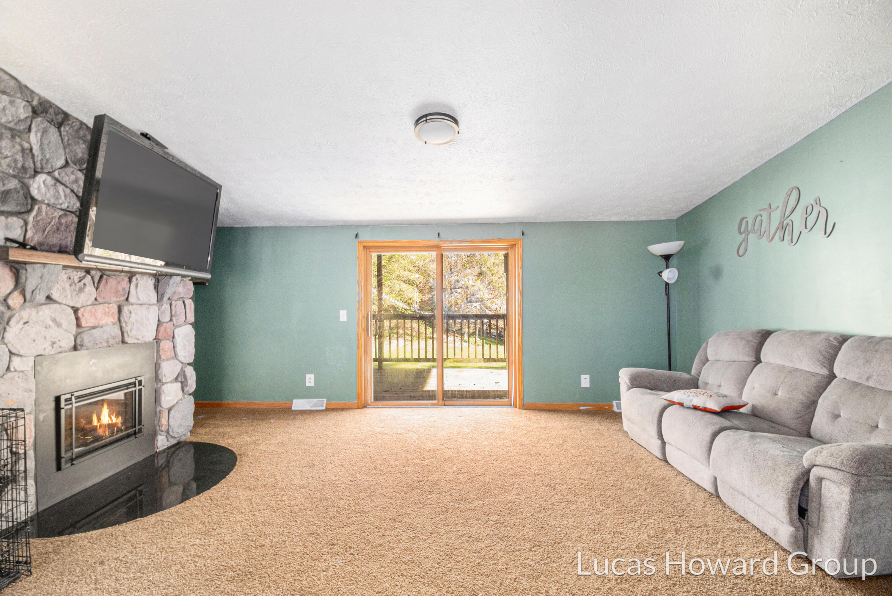 6928 Hubbardston Road Property Photo 2