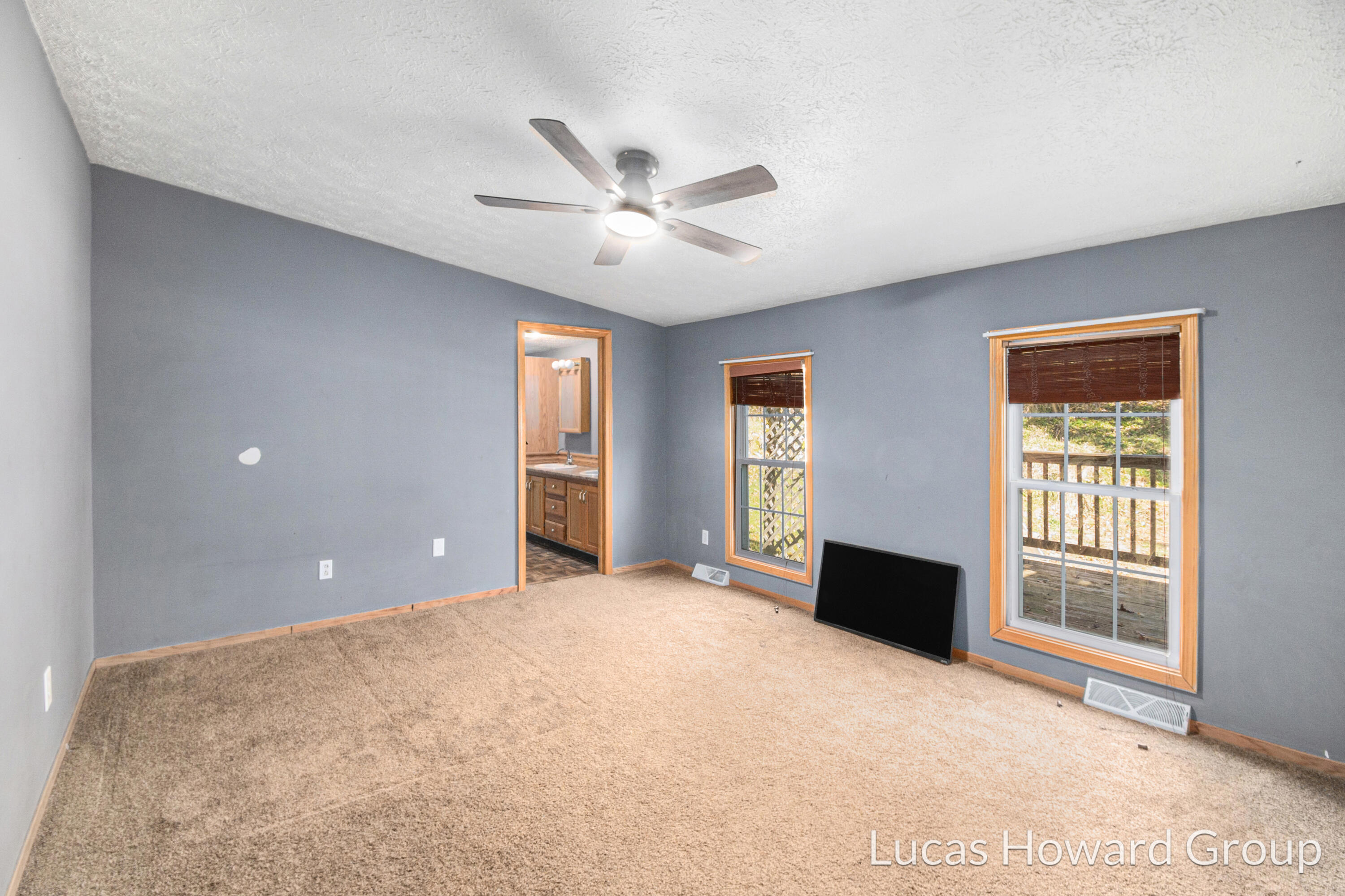 6928 Hubbardston Road Property Photo 12