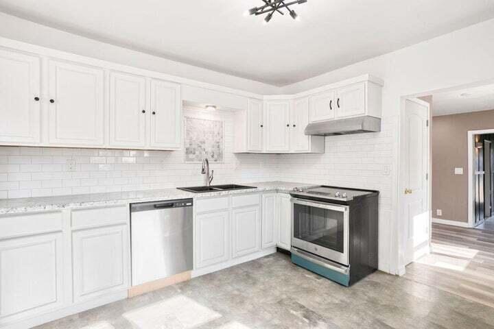 912 Market Street Property Photo 9