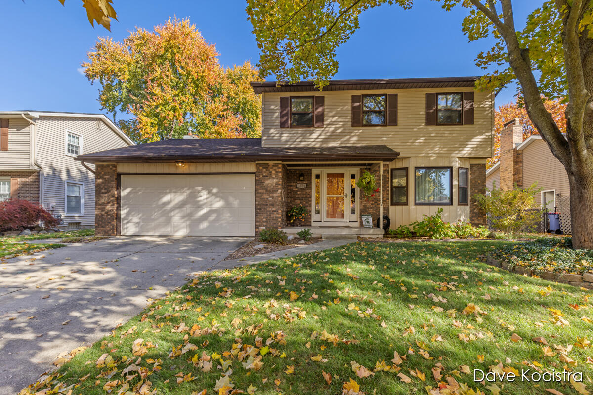 1336 Banbury Avenue Ne Property Photo 1