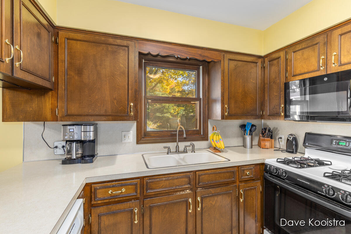 1336 Banbury Avenue Ne Property Photo 8