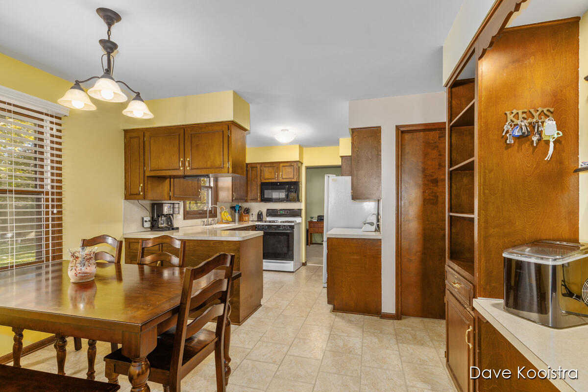 1336 Banbury Avenue Ne Property Photo 11