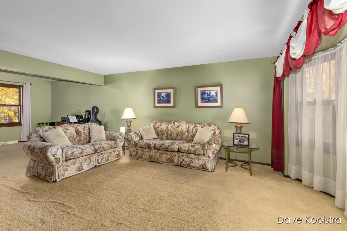 1336 Banbury Avenue Ne Property Photo 17