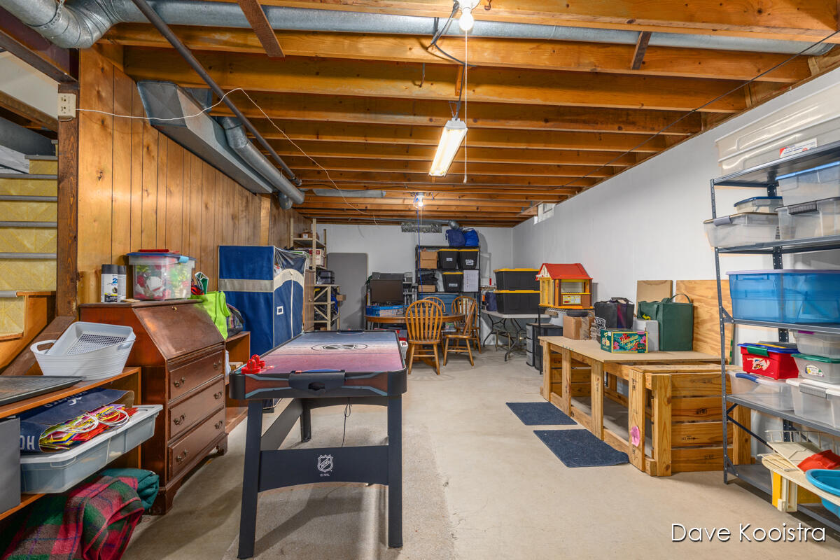 1336 Banbury Avenue Ne Property Photo 32