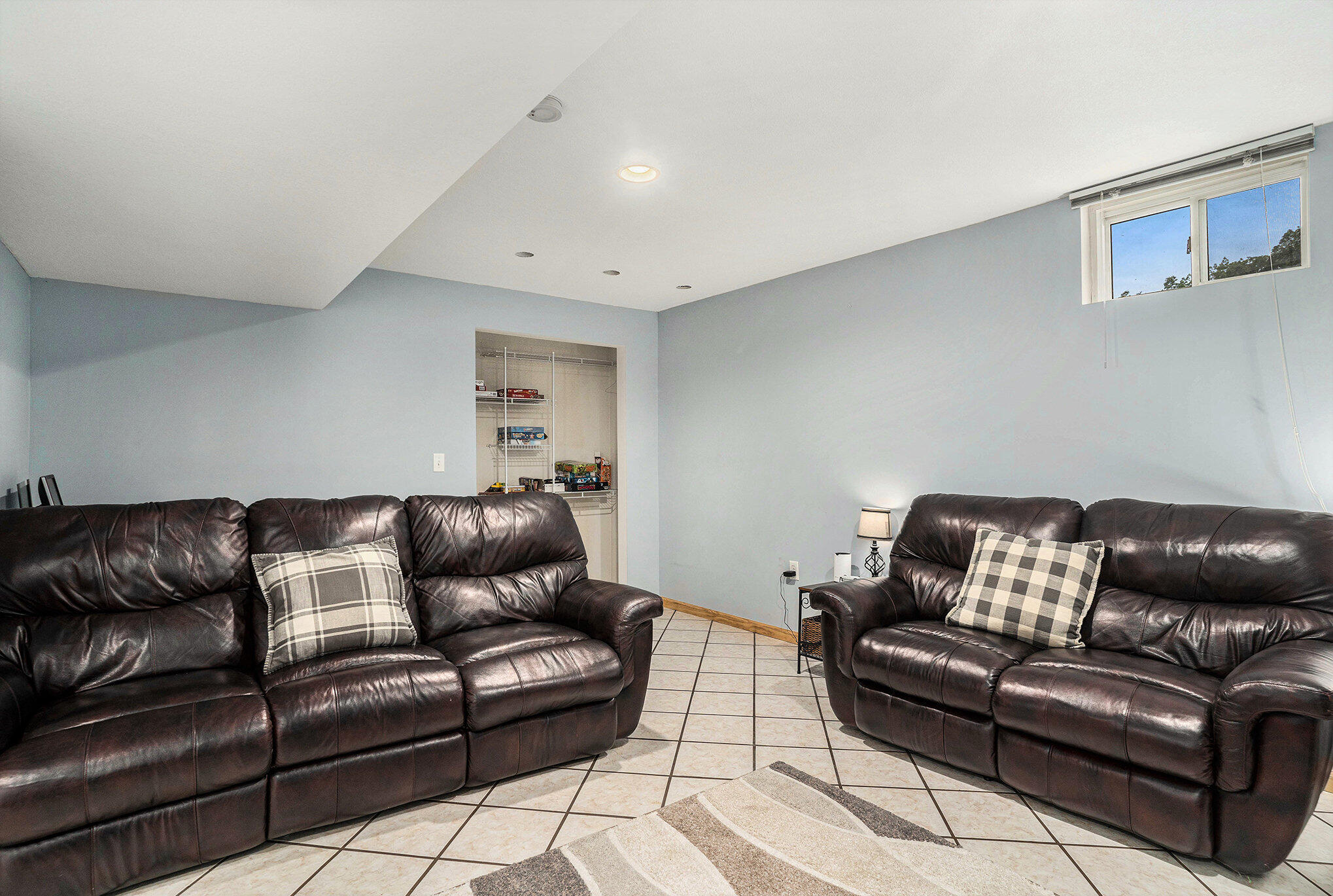 410 N Spencer Road Property Photo 16