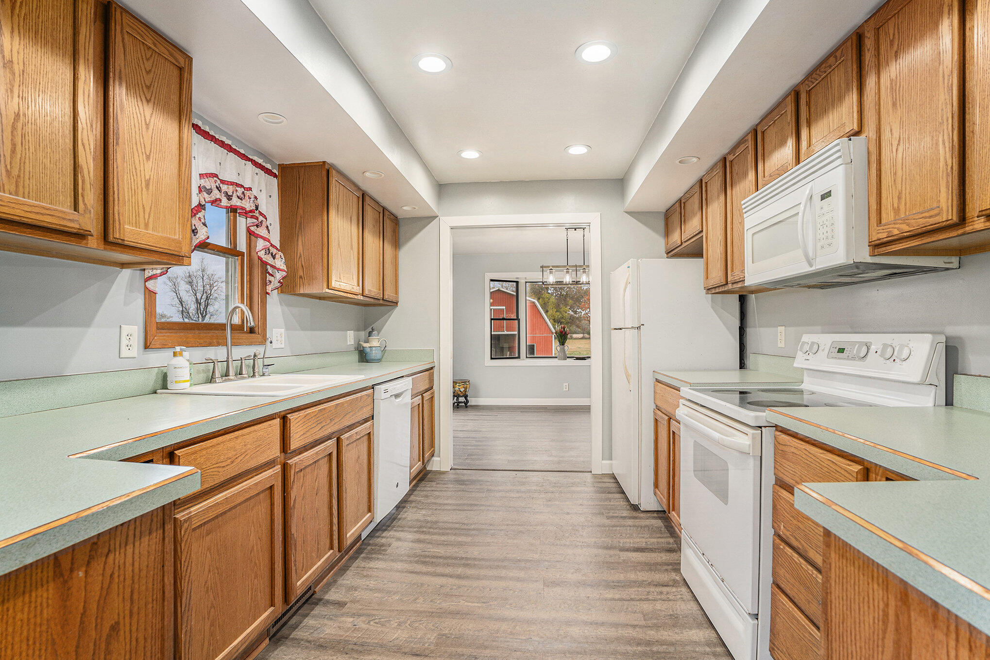 4314 W Hickory Road Property Photo 11