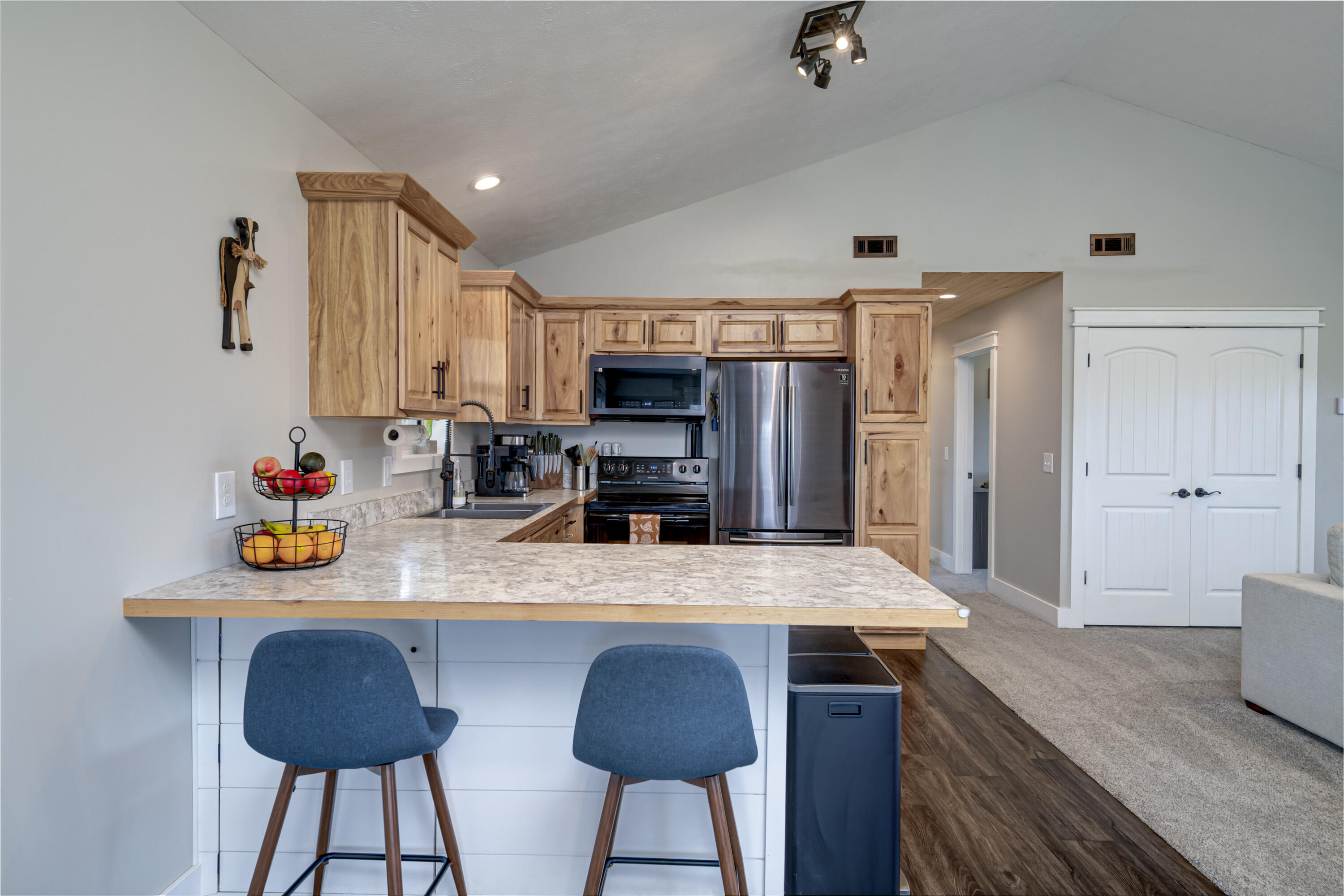 6830 Lost Resort Drive Property Photo 15