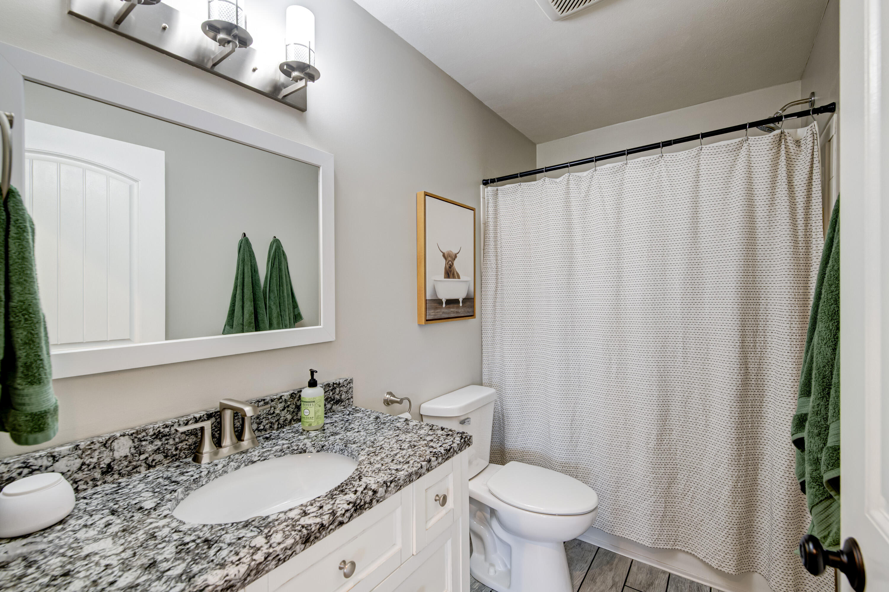 6830 Lost Resort Drive Property Photo 20