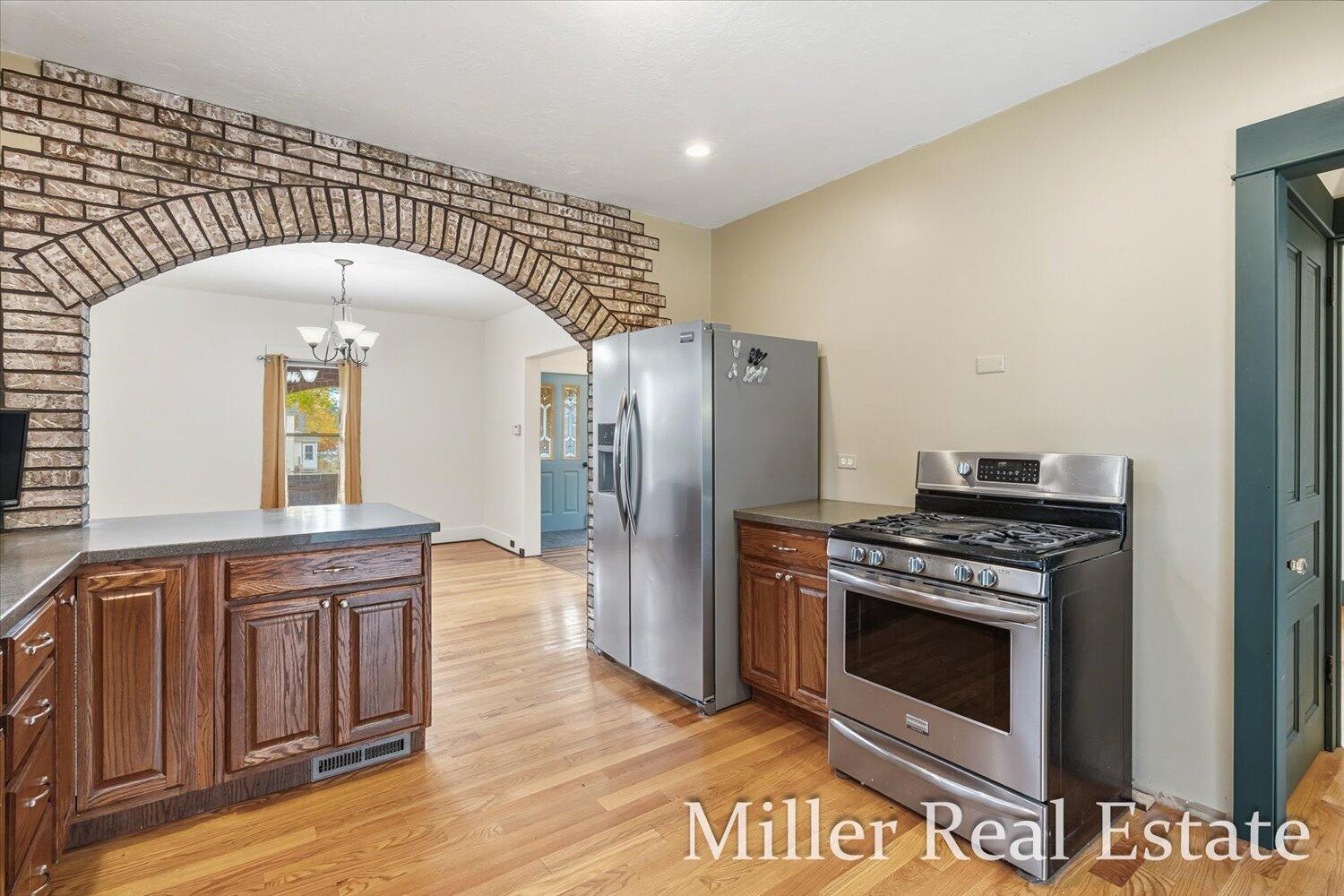 303 E Colfax Street Property Photo 5