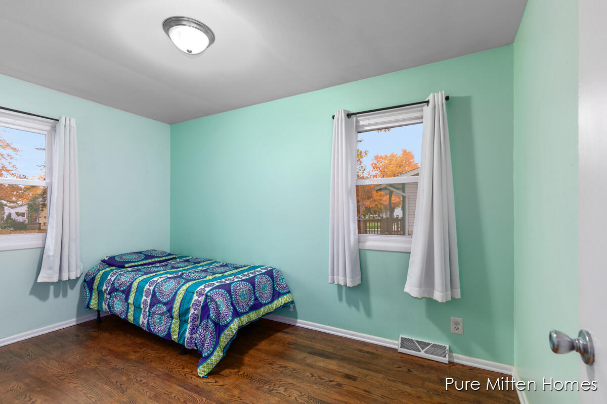 591 Fairway Drive Nw Property Photo 10