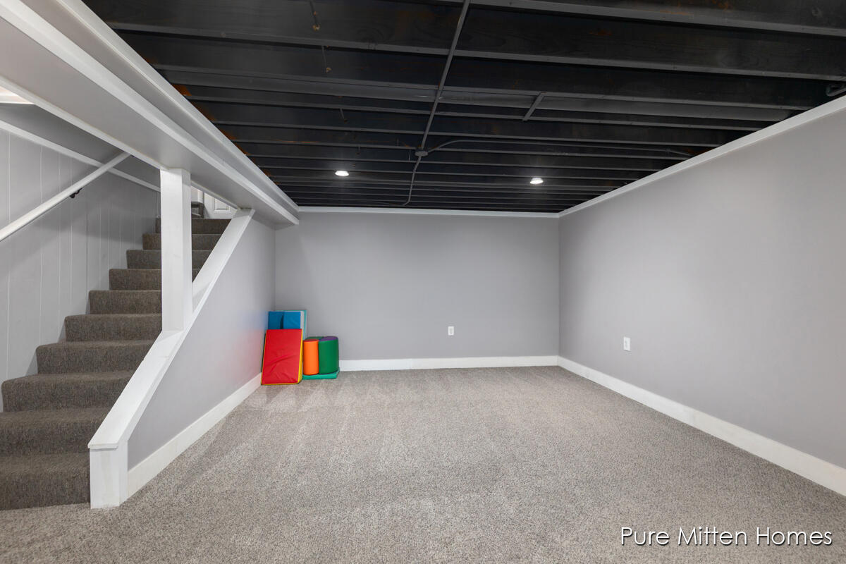 591 Fairway Drive Nw Property Photo 13