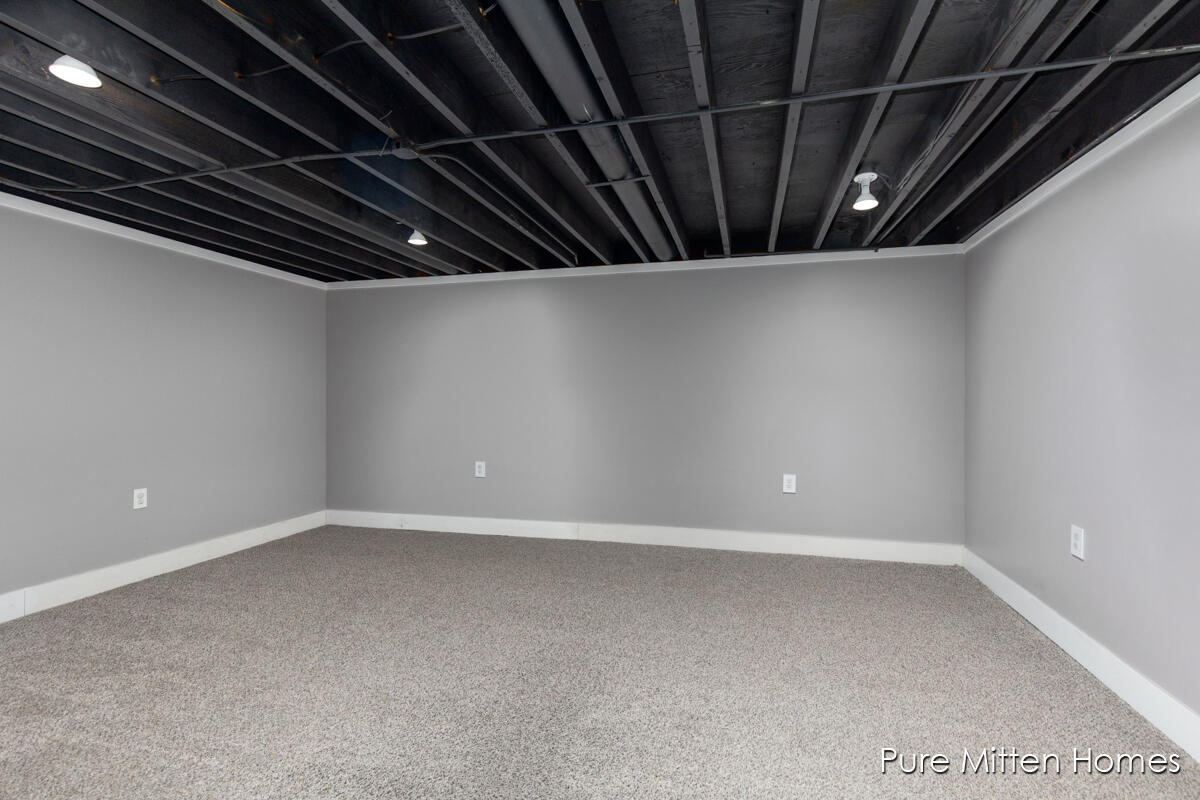 591 Fairway Drive Nw Property Photo 14