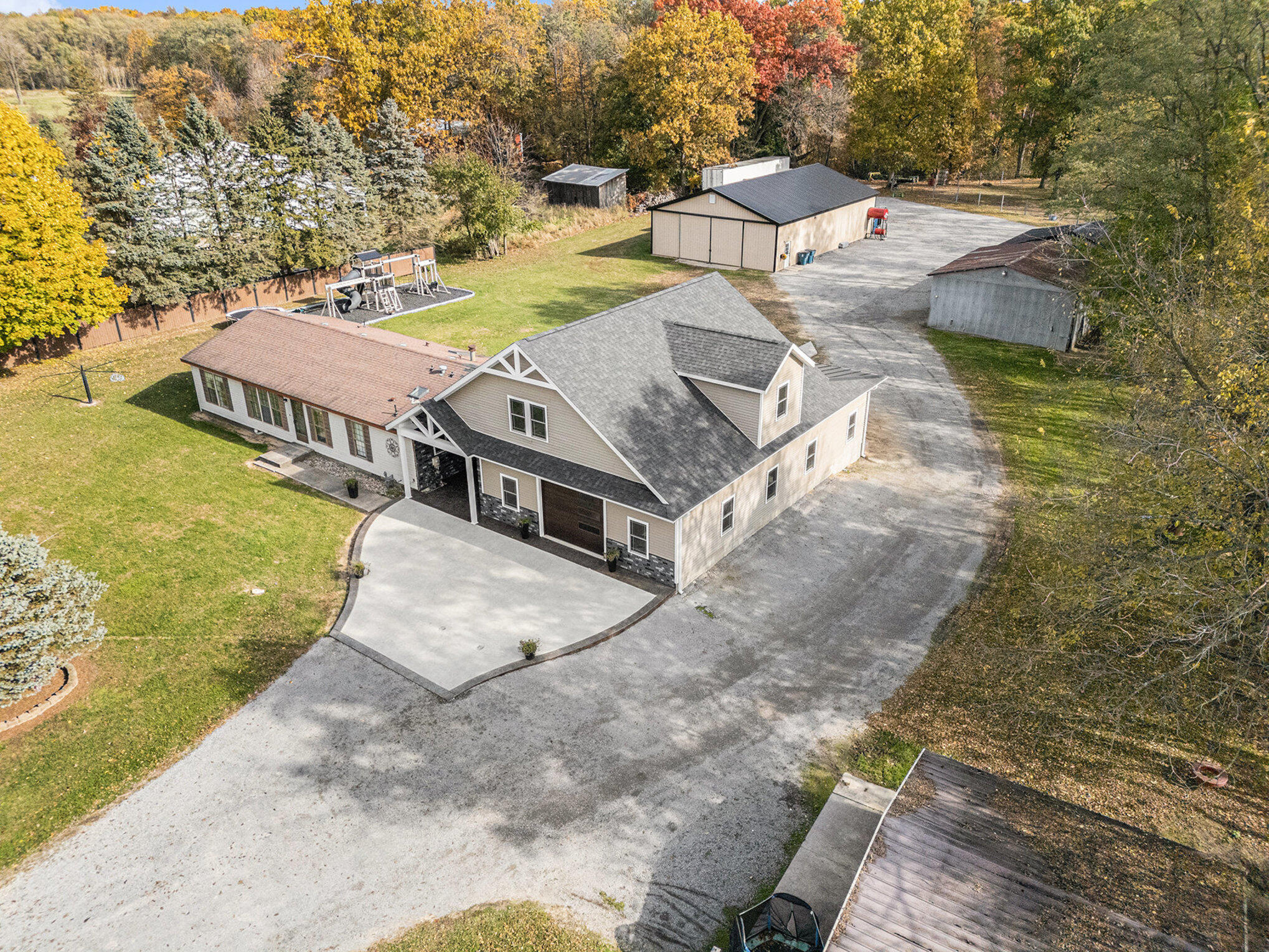 60771 Lutz Rd Road Property Photo 4