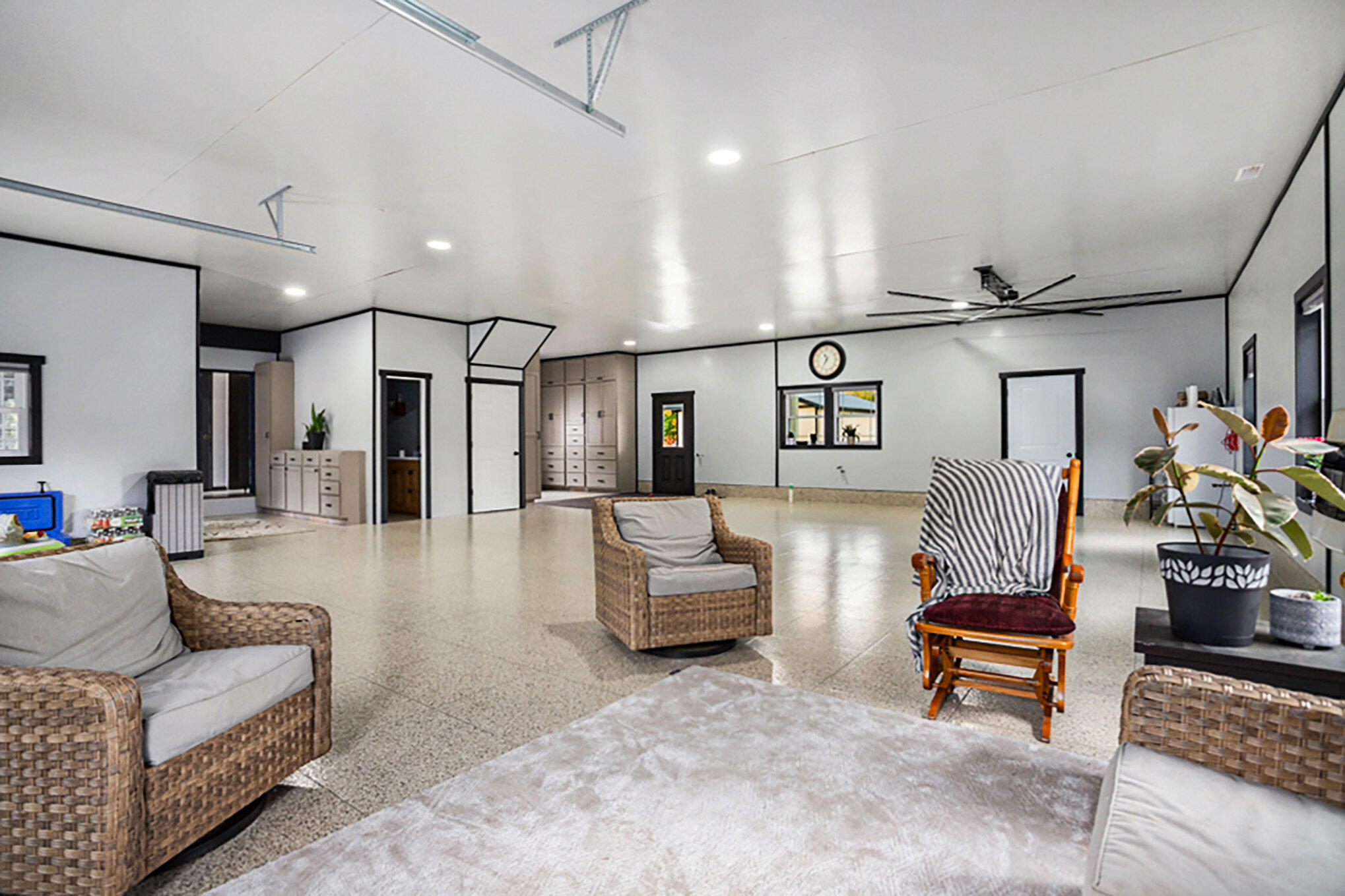 60771 Lutz Rd Road Property Photo 9