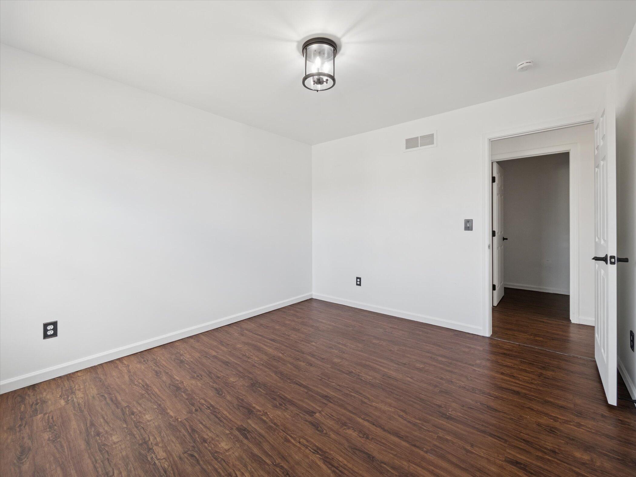 8280 S Warwick Court Property Photo 38