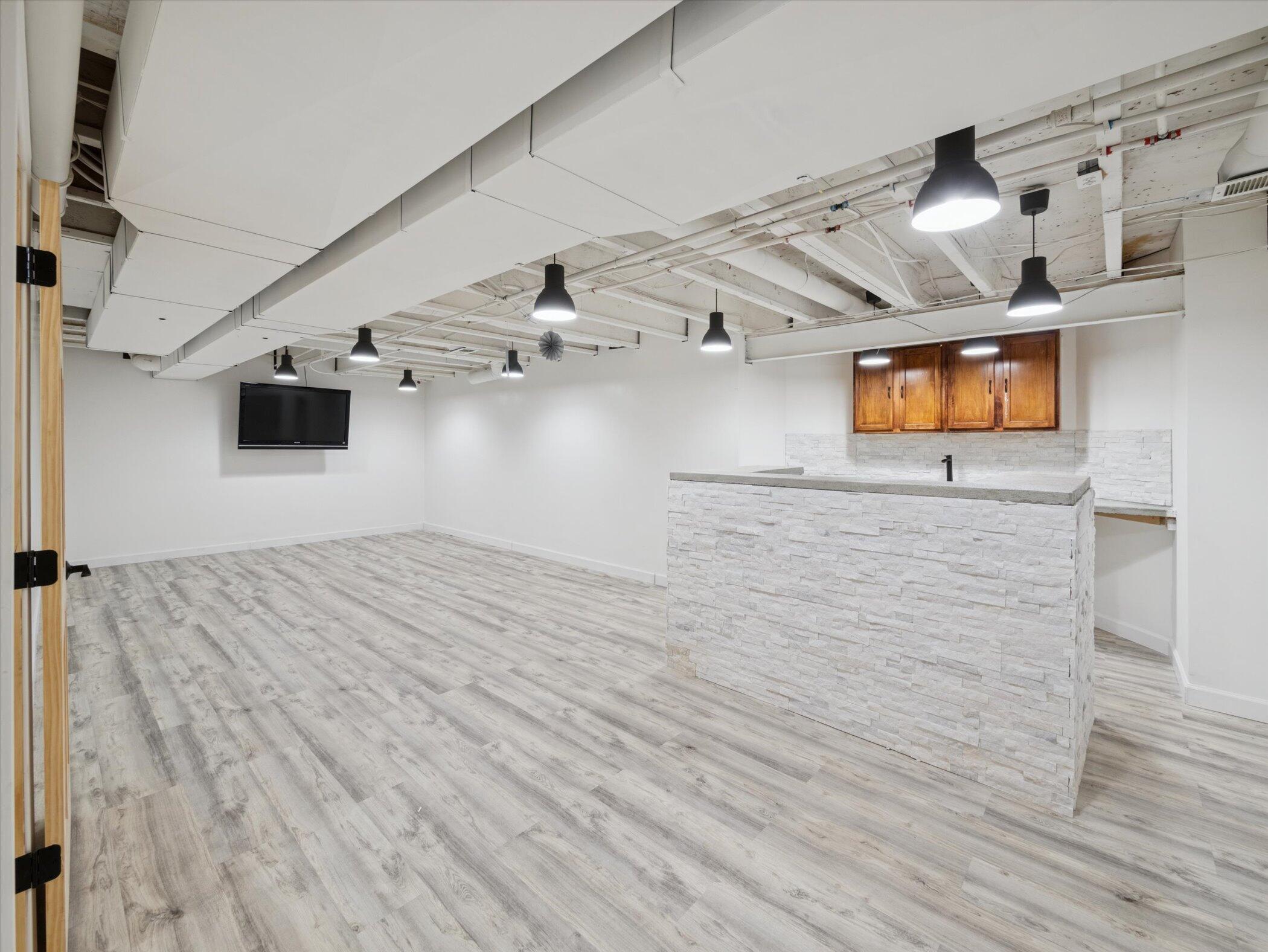 8280 S Warwick Court Property Photo 42