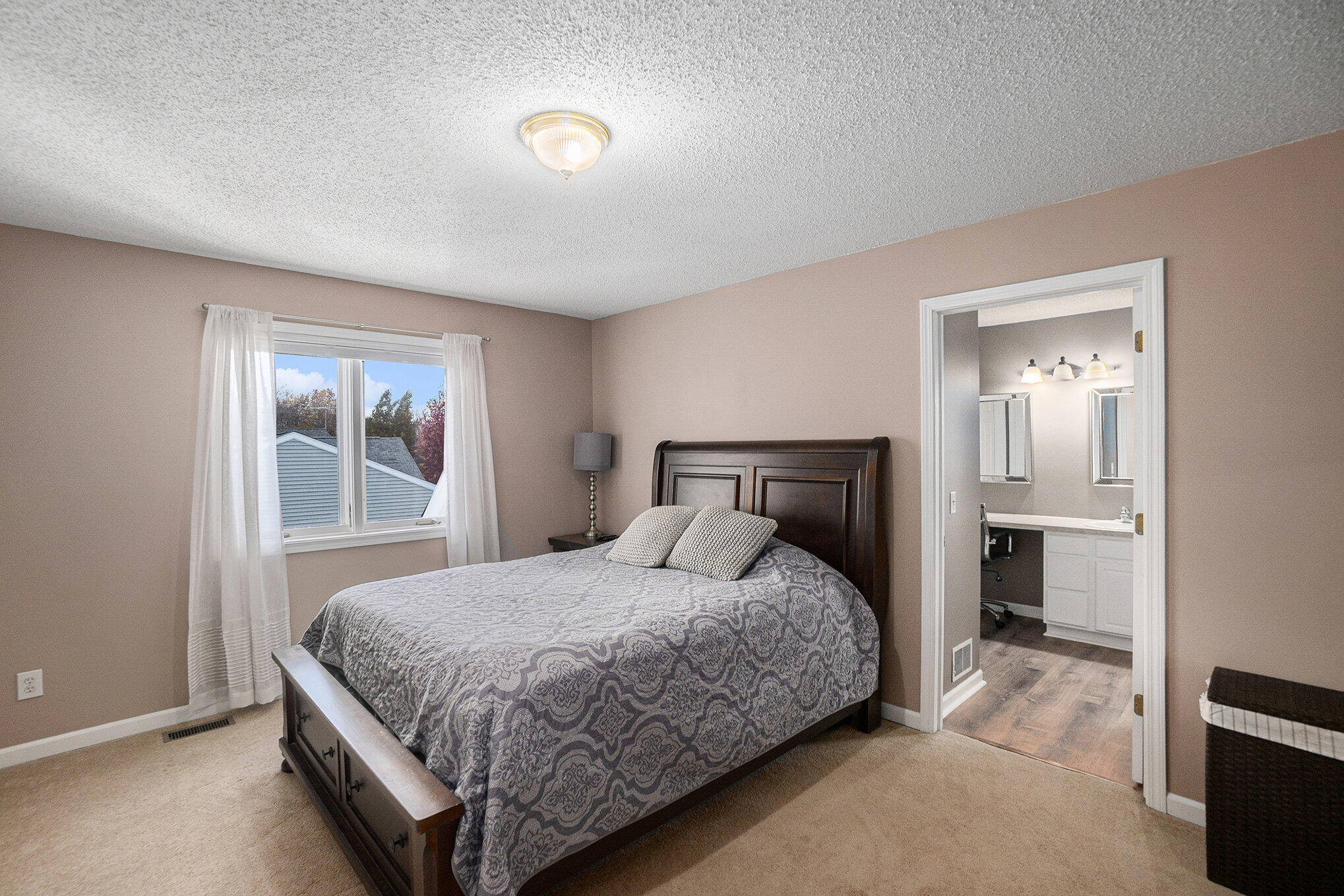 930 S Brinton Road Property Photo 14