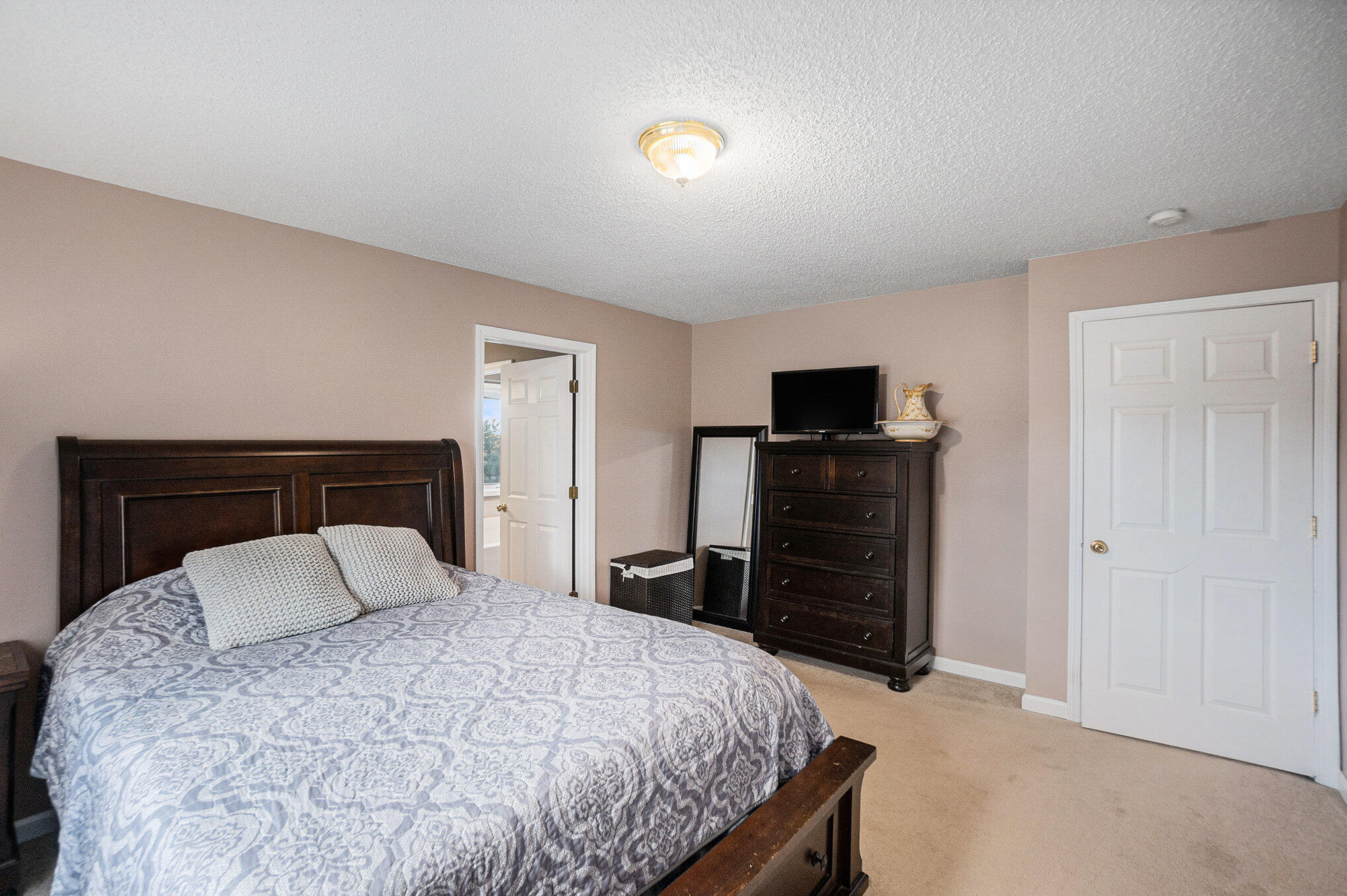 930 S Brinton Road Property Photo 15