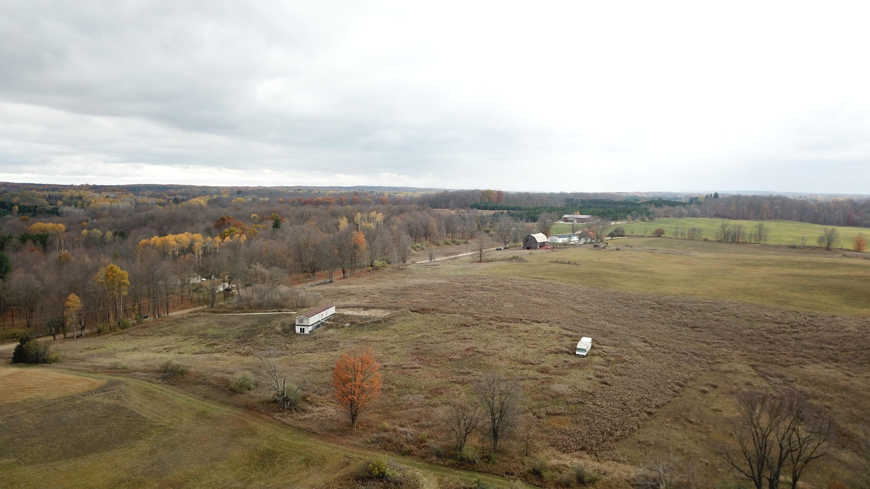 14220 N Beech Avenue Property Photo 7