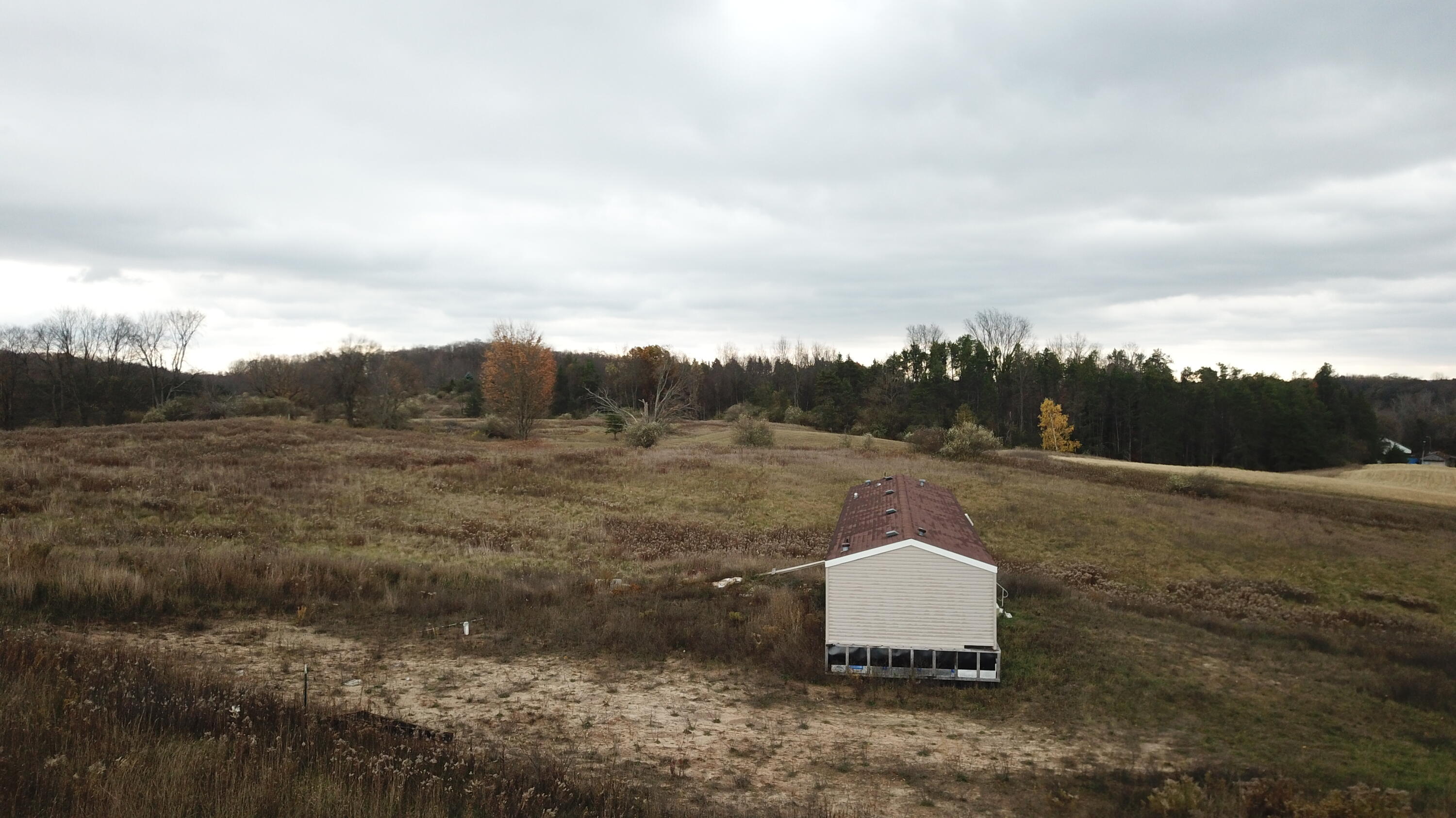 14220 N Beech Avenue Property Photo 8