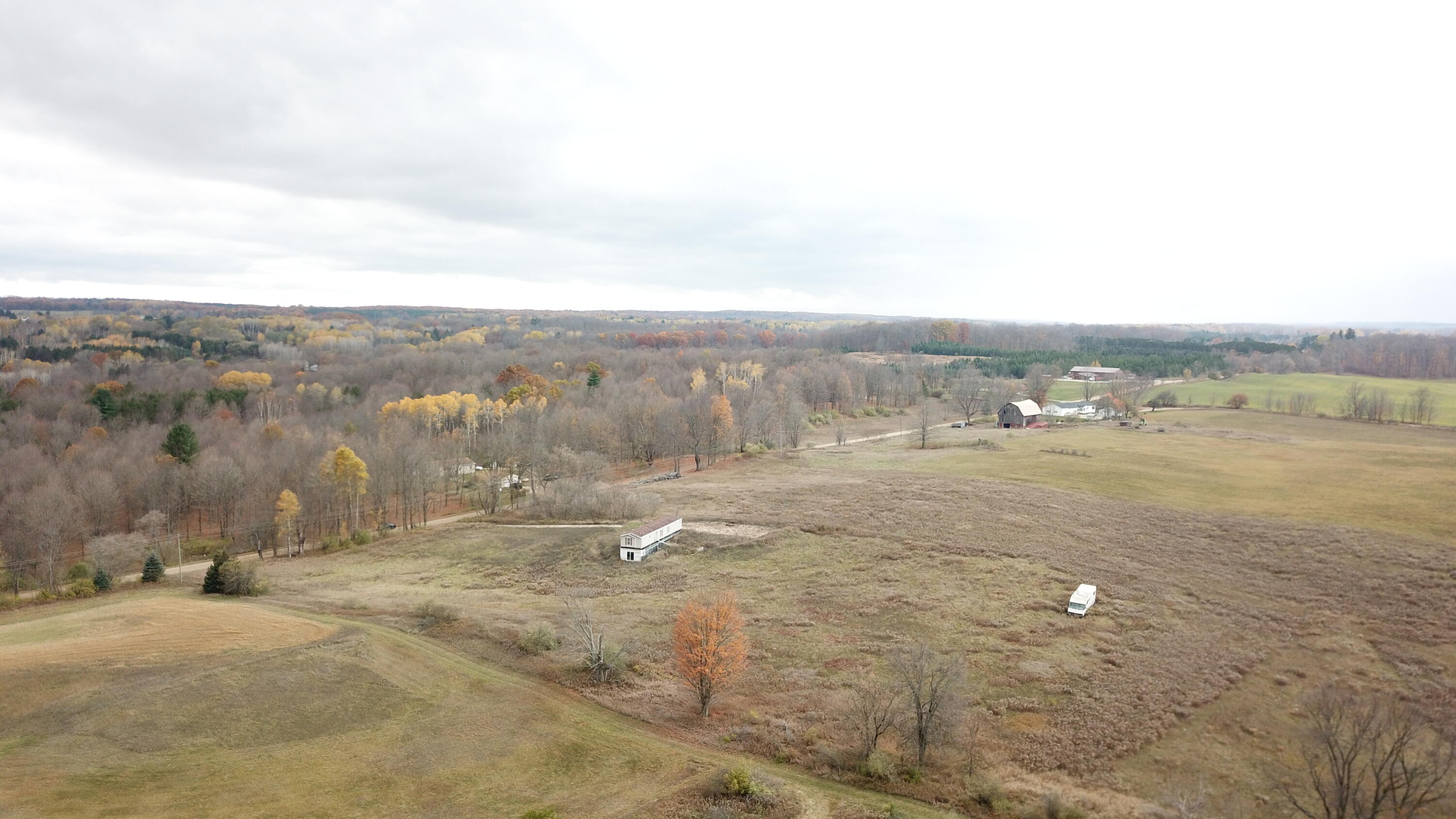 14220 N Beech Avenue Property Photo 10