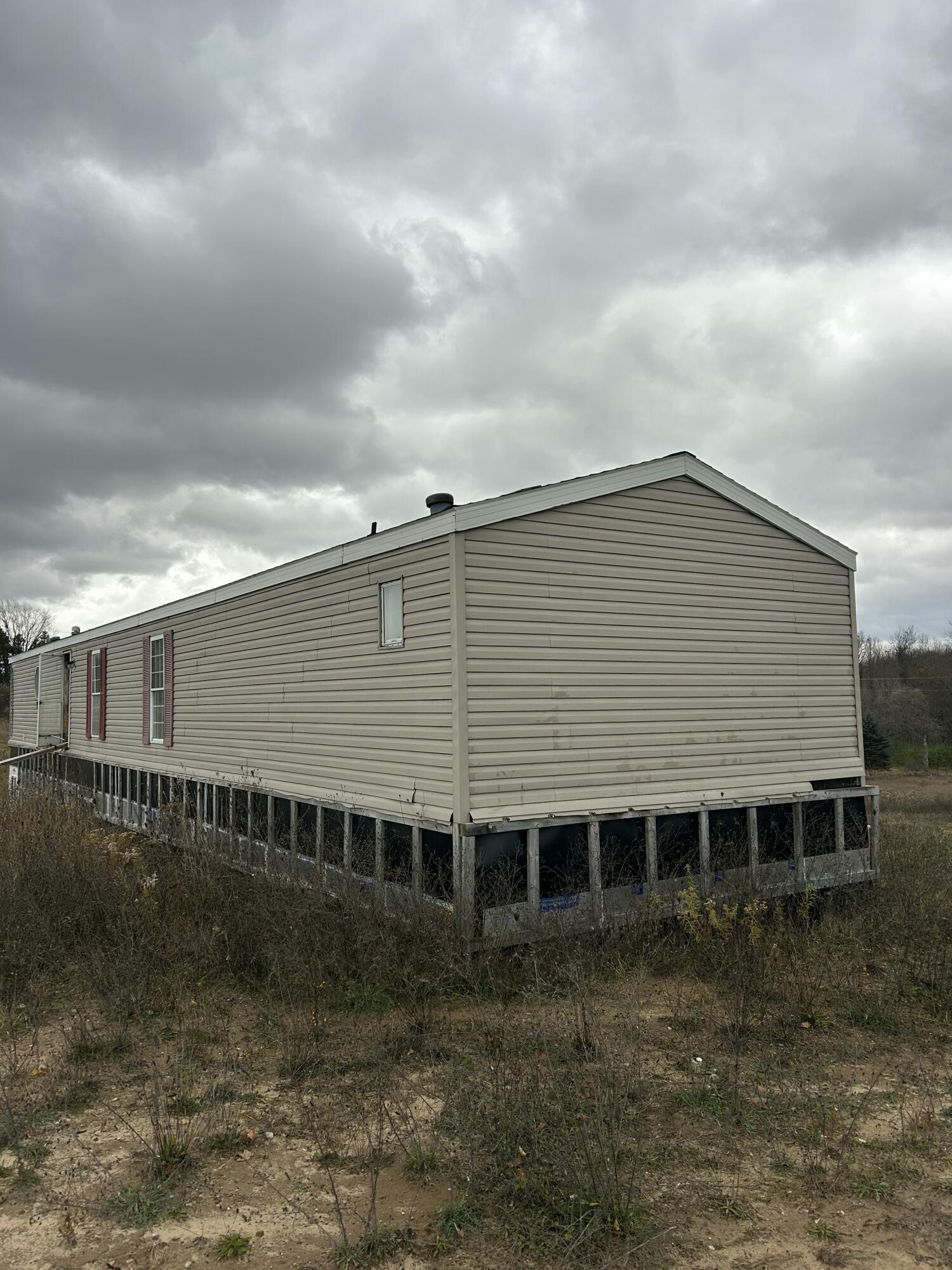 14220 N Beech Avenue Property Photo 15