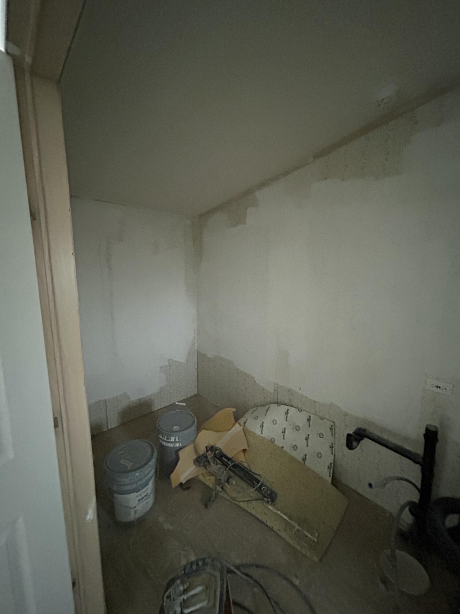 14220 N Beech Avenue Property Photo 18