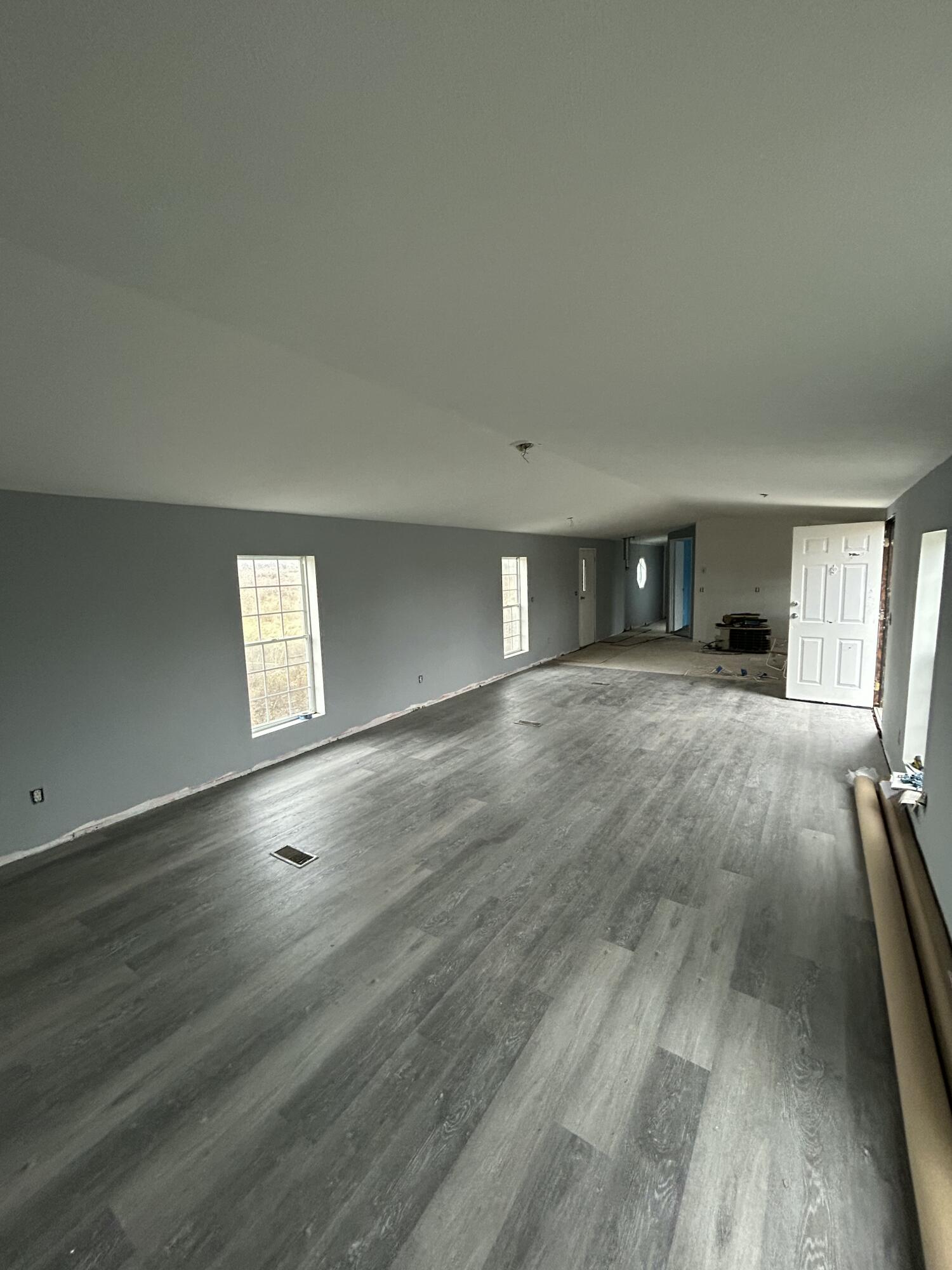 14220 N Beech Avenue Property Photo 22