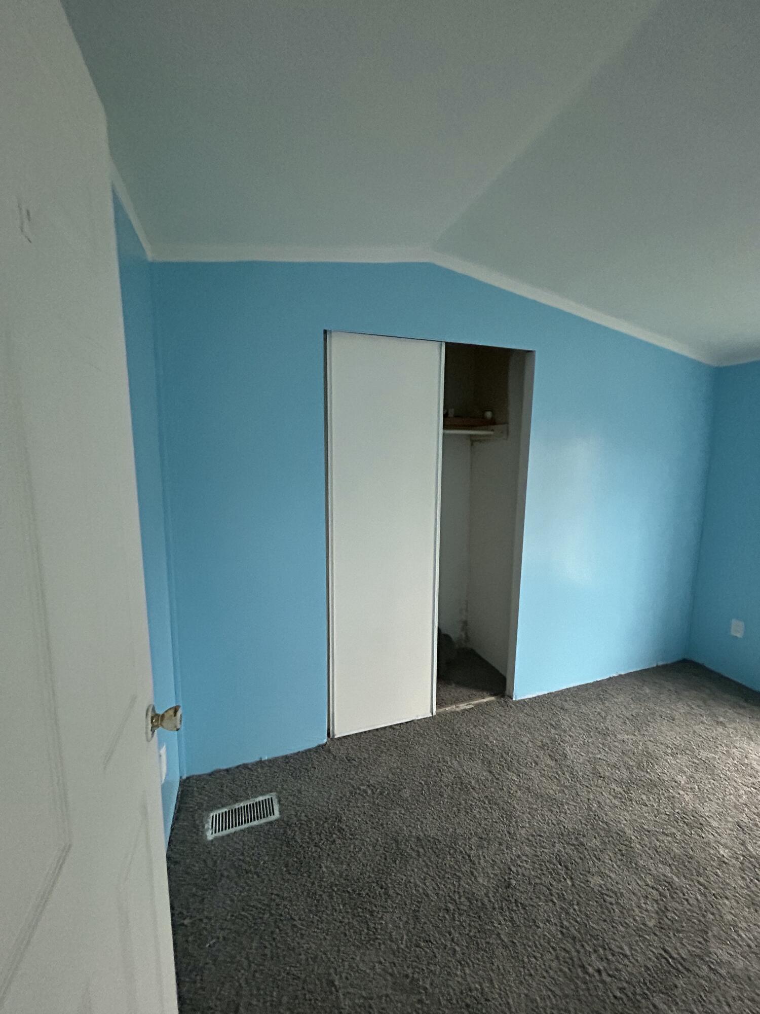 14220 N Beech Avenue Property Photo 24