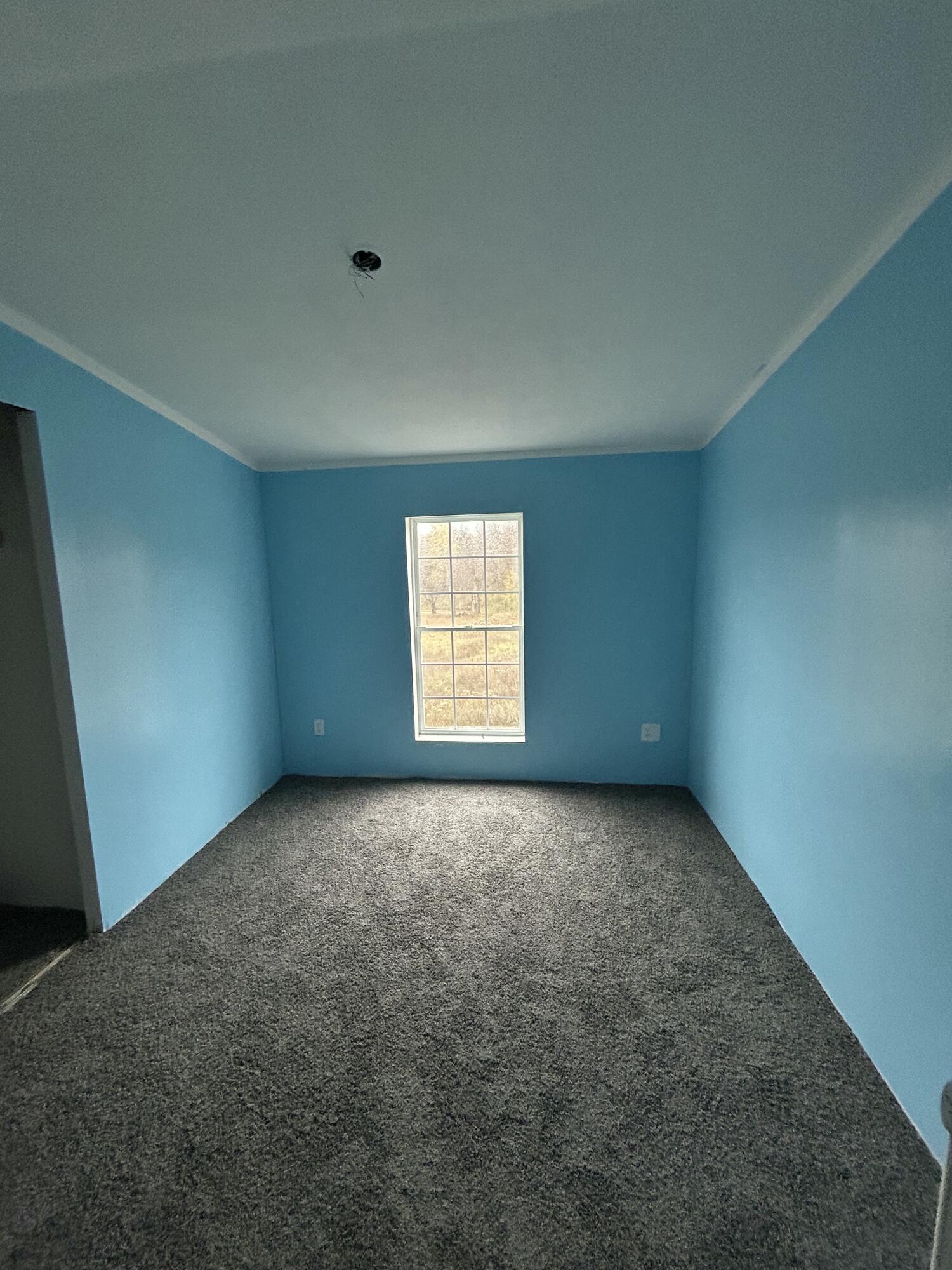 14220 N Beech Avenue Property Photo 25