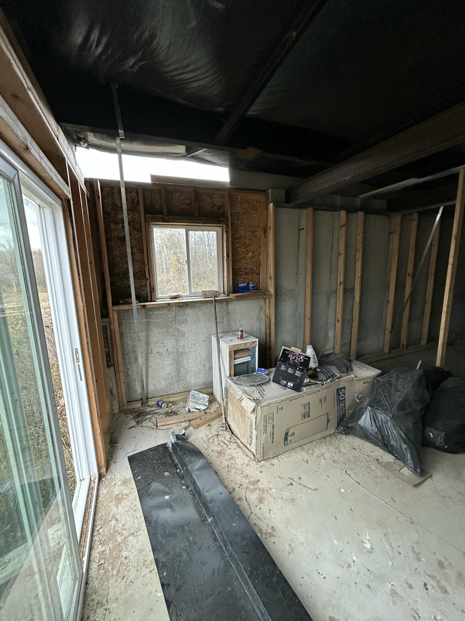 14220 N Beech Avenue Property Photo 29