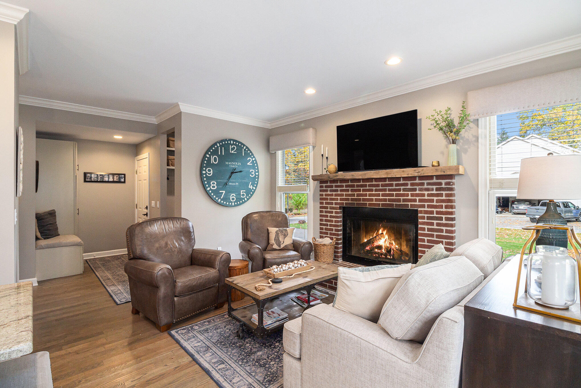 5054 Willow Grove Lane Property Photo 7