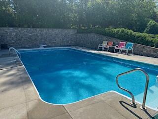 2526 Birchcrest Drive Se Property Photo 39