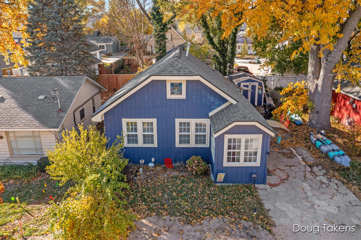 209 Rex Avenue Property Photo 1