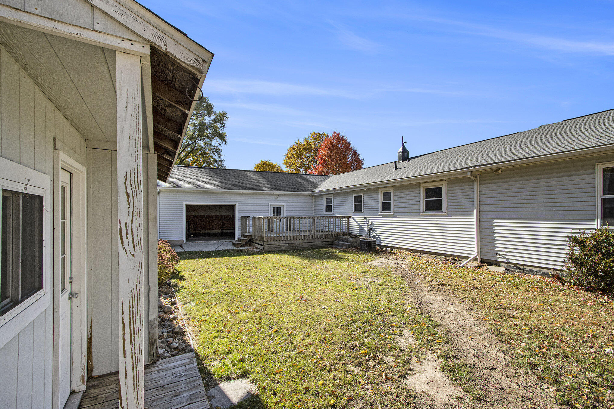 13976 20 Mile Road Property Photo 7